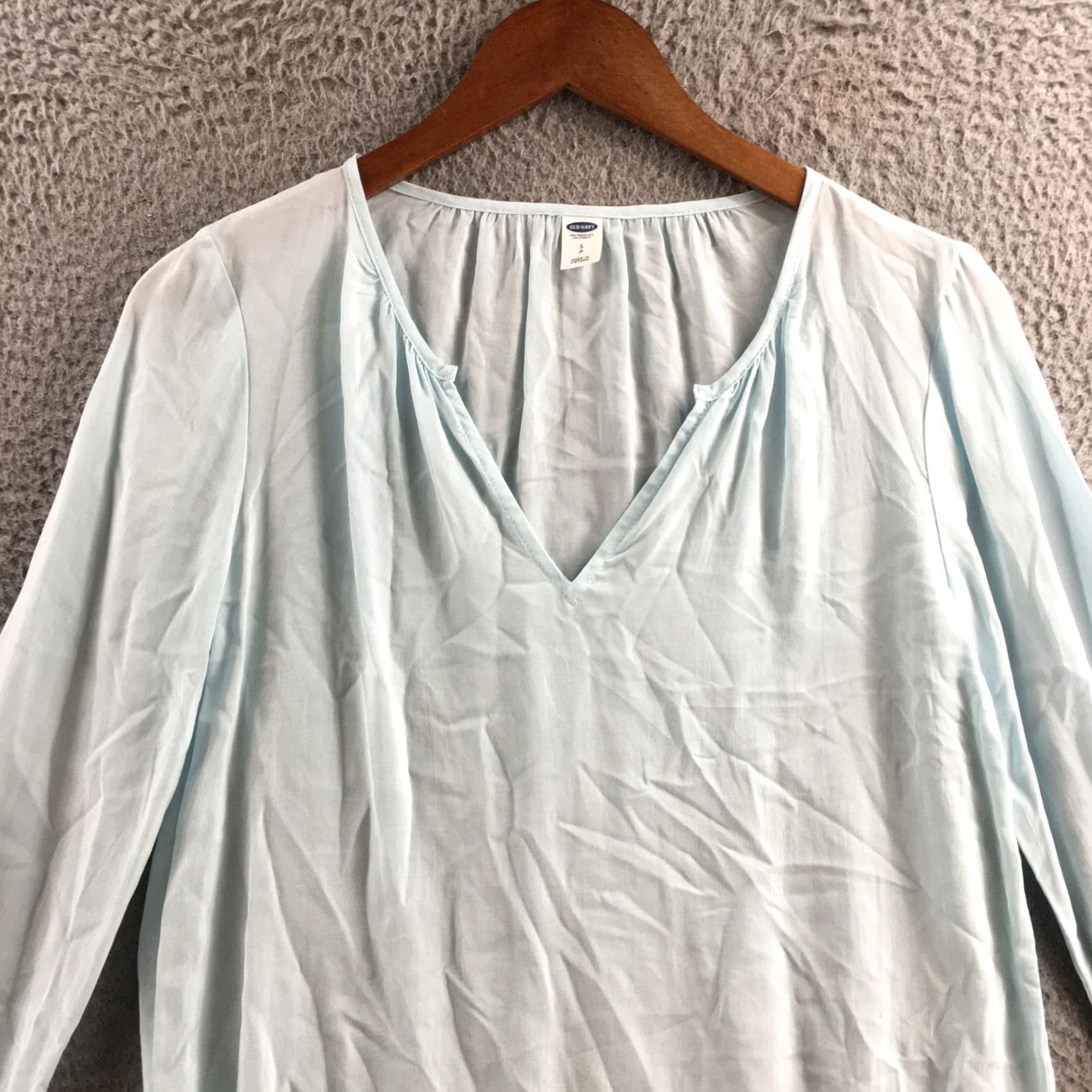Old Navy Old Navy Blouse Top Womens S Blue Rayon Long Sleeve V-Neck Pullover Casual NEW Size S / US 4 / IT 40 - 2 Thumbnail