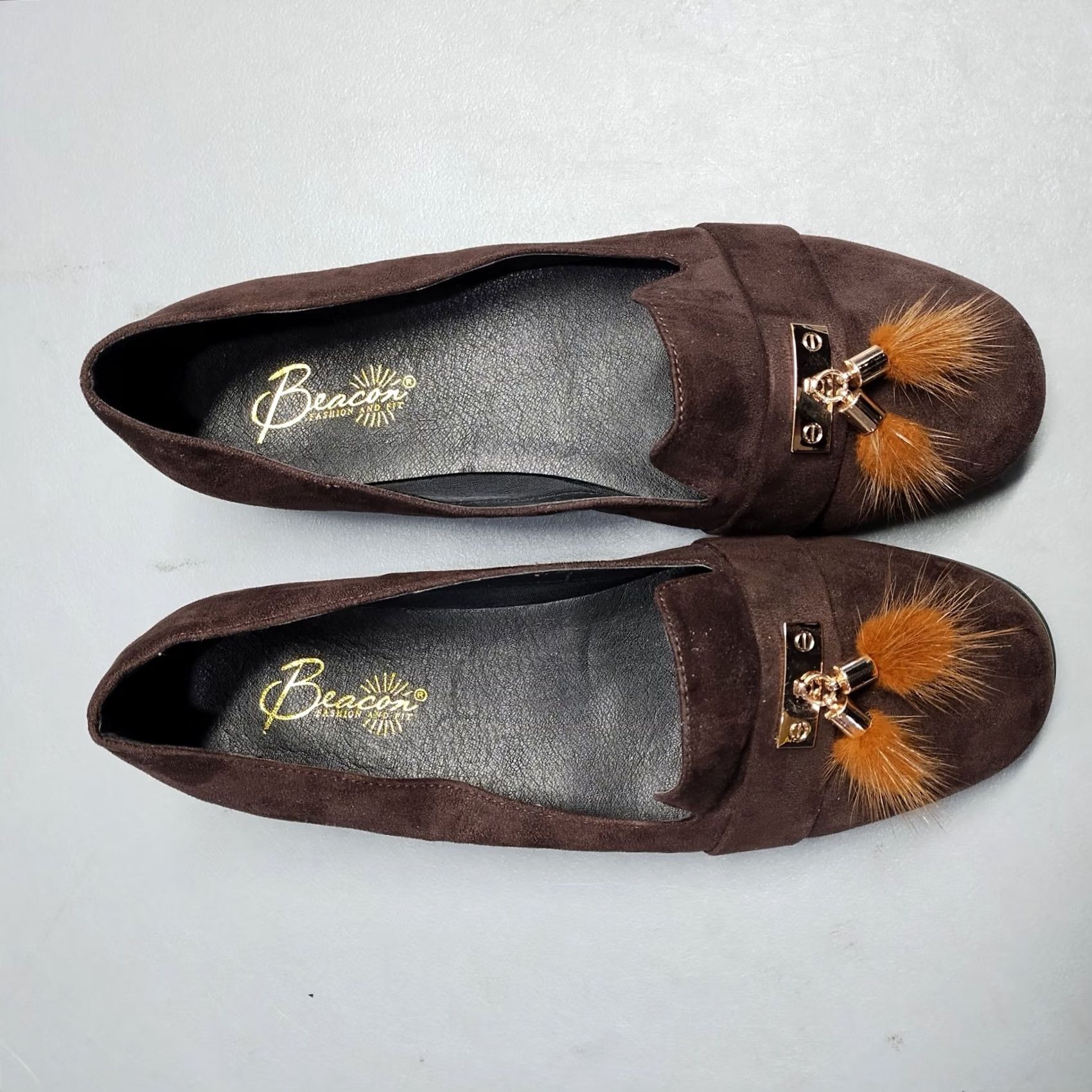 Vintage Beacon Loafers Womens 11W Brown Upper Suede Tassel Accent Square Toe Slip On Shoes Size US 11 / IT 41 - 6 Thumbnail