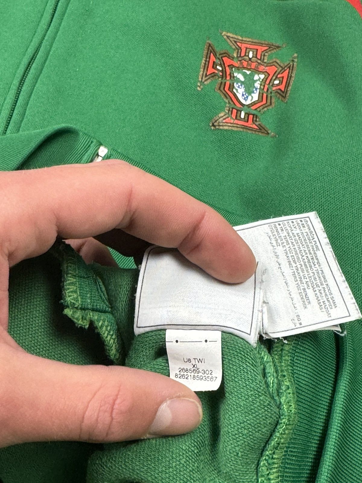 Nike Vintage Nike Portugal Track Jacket Size XL Size US XL / EU 56 / 4 - 13 Thumbnail