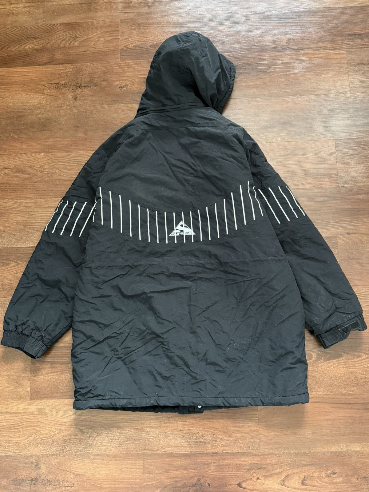 Supreme SUPREME PINSTRIPE PANEL SPORTS PARKA Size US XL / EU 56 / 4 - 2 Thumbnail