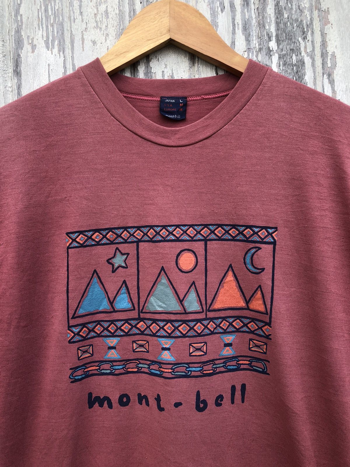 Japanese Brand × Montbell × Vintage Vintage Sunfaded 90s Mont~bell Tshirt Size US L / EU 52-54 / 3 - 4 Thumbnail