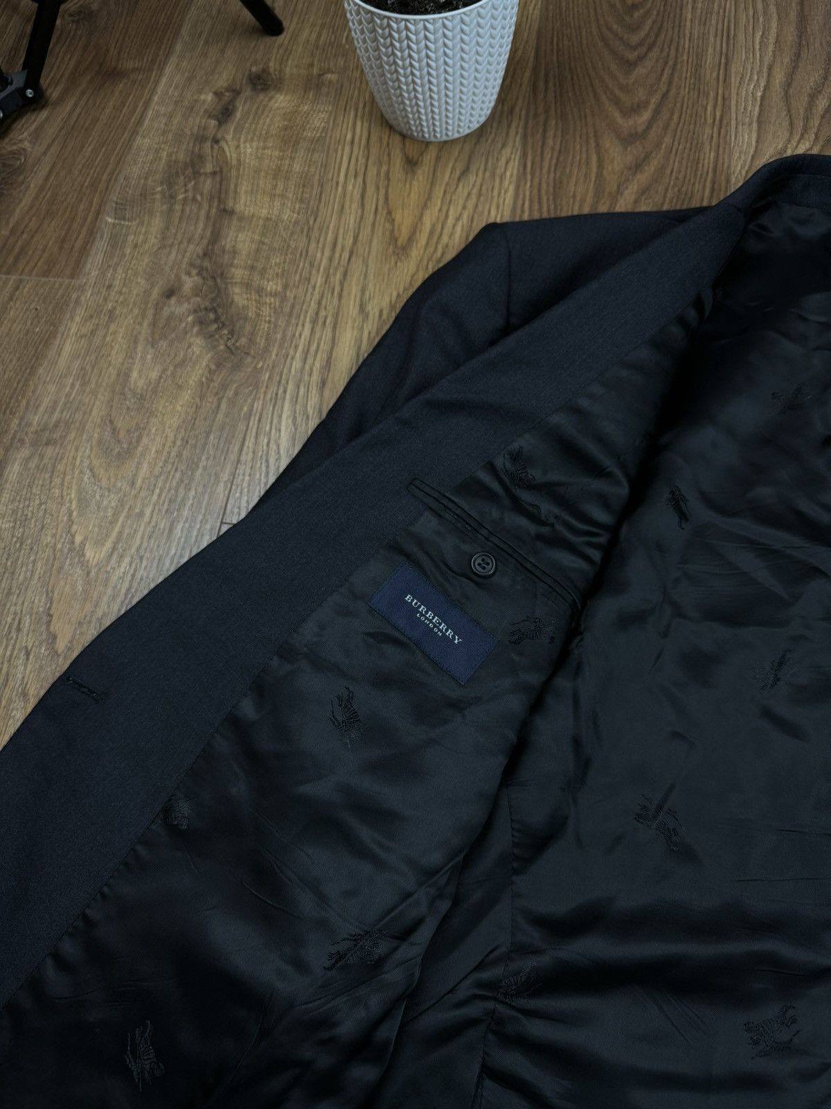 Burberry Vintage wool navy blazer Burberry original luxury item Size 54L - 2 Thumbnail