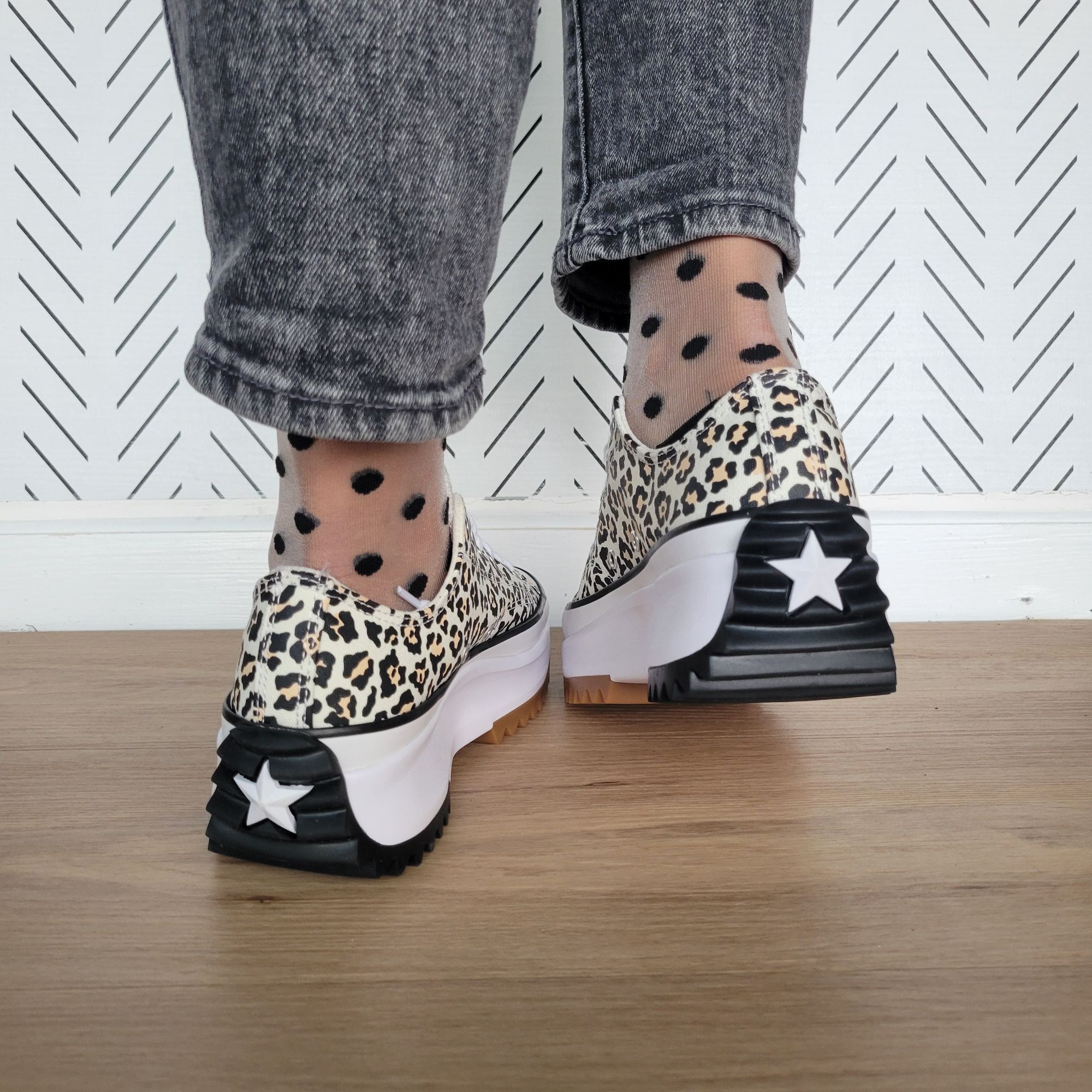 Converse ❤️Converse Run Star Hike Platform Archive Leopard 8 Women's Size US 8 / IT 38 - 5 Thumbnail