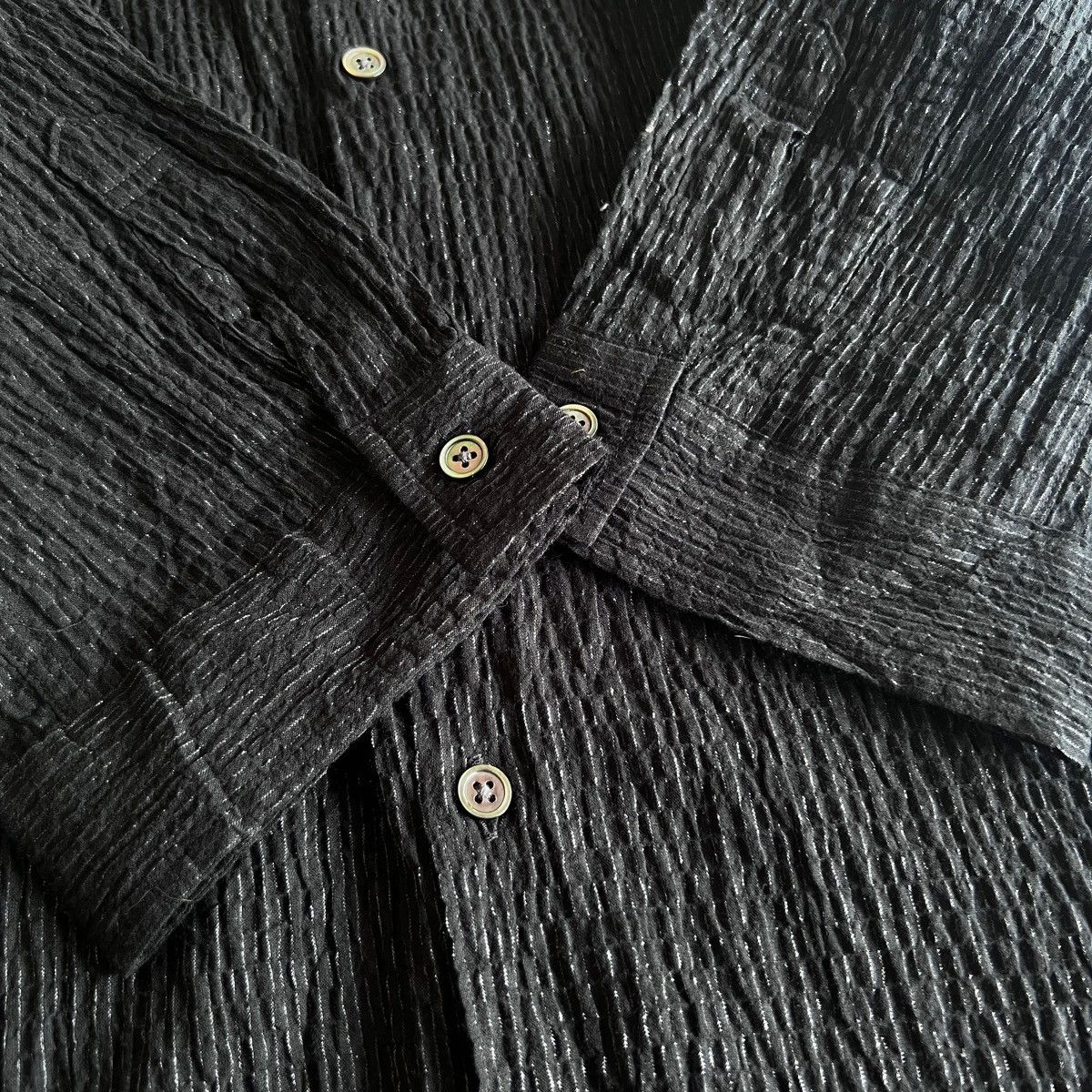 Japanese Brand Tornado mart black shirt Size US XL / EU 56 / 4 - 5 Thumbnail