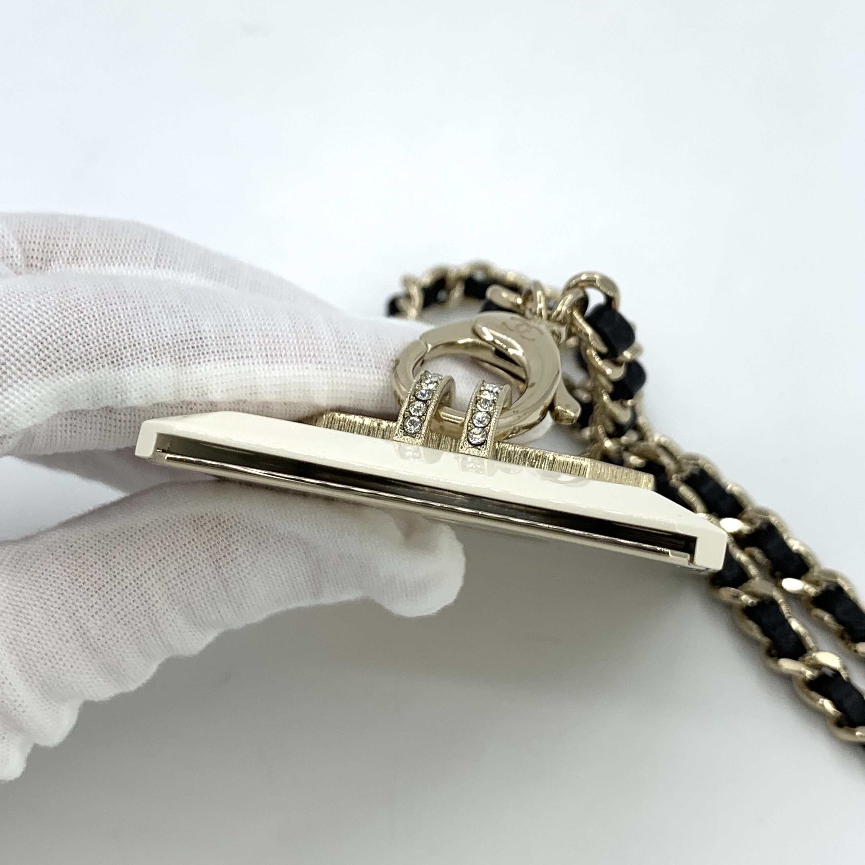 Chanel H15603 Chanel Gold Chain Necklace w/ Crystal CC Pendant Size ONE SIZE - 5 Thumbnail