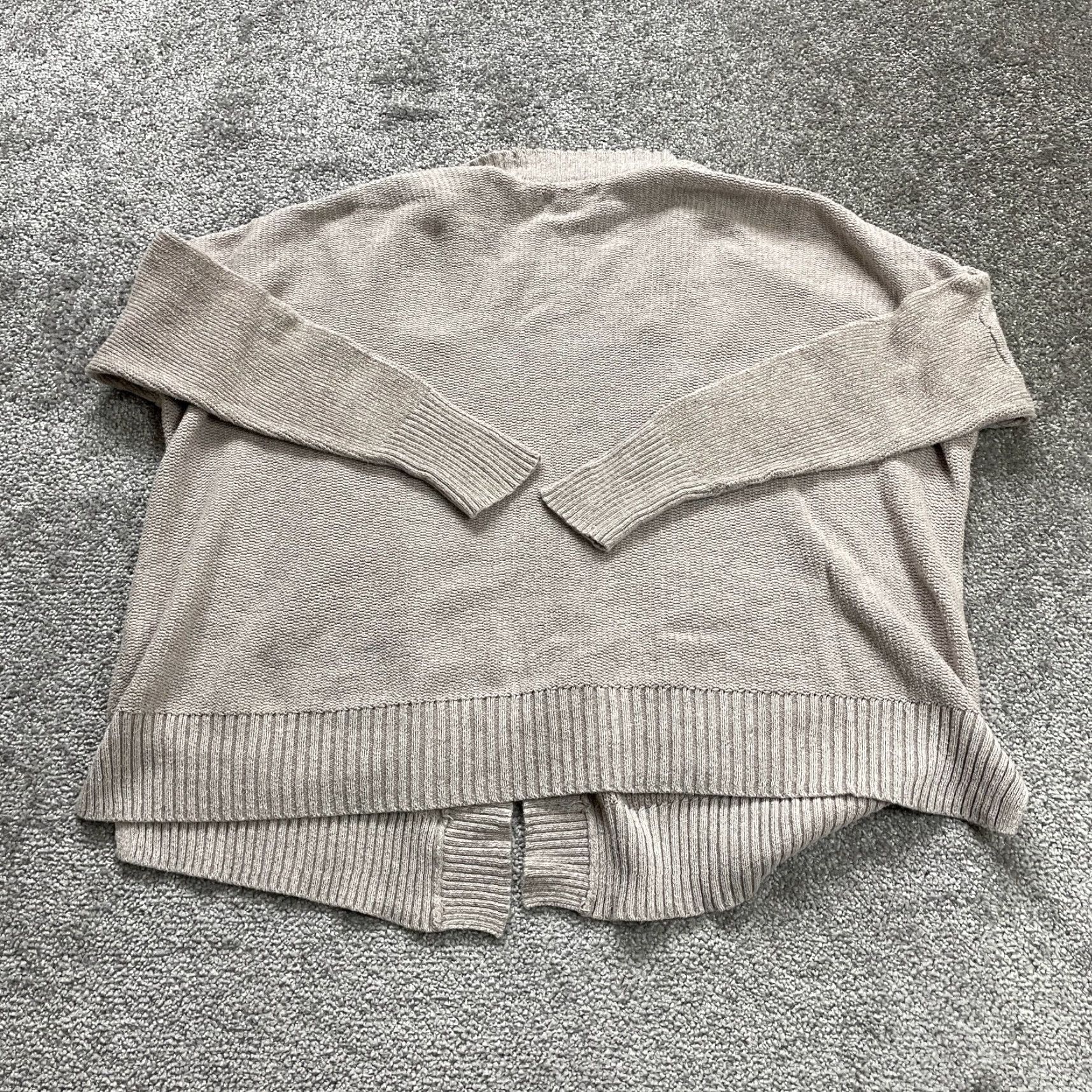 American Eagle Outfitters VINTAGE American Eagle Outfitters Women's Cardigan Sweater Large Beige Knit Long Sleeve Pockets All Seasons Size L / US 10 / IT 46 - 2 Thumbnail