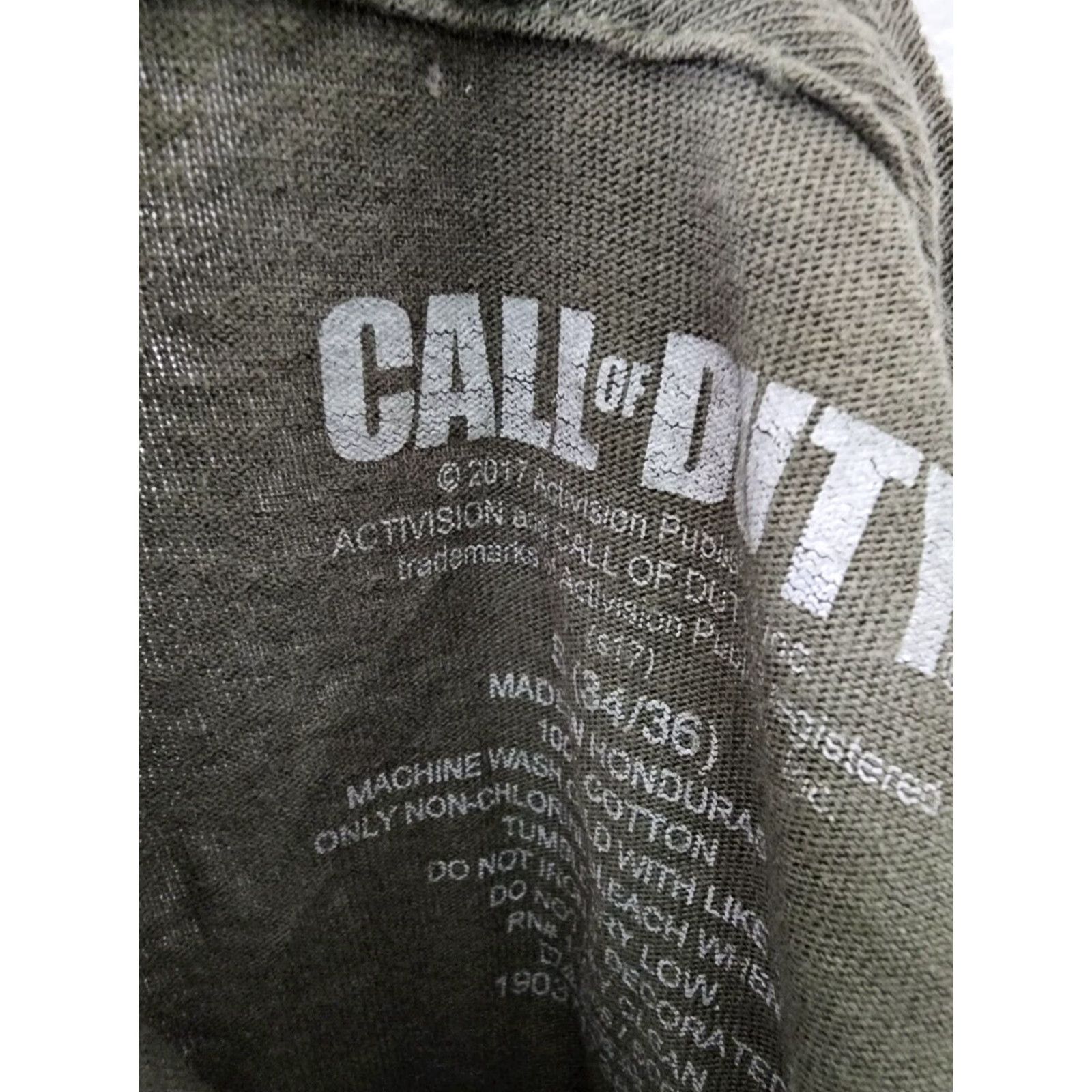 Vintage Call of Duty Graphic Tee Mens Short Sleeve Green Distressed T Shirt S Size US S / EU 44-46 / 1 - 5 Thumbnail