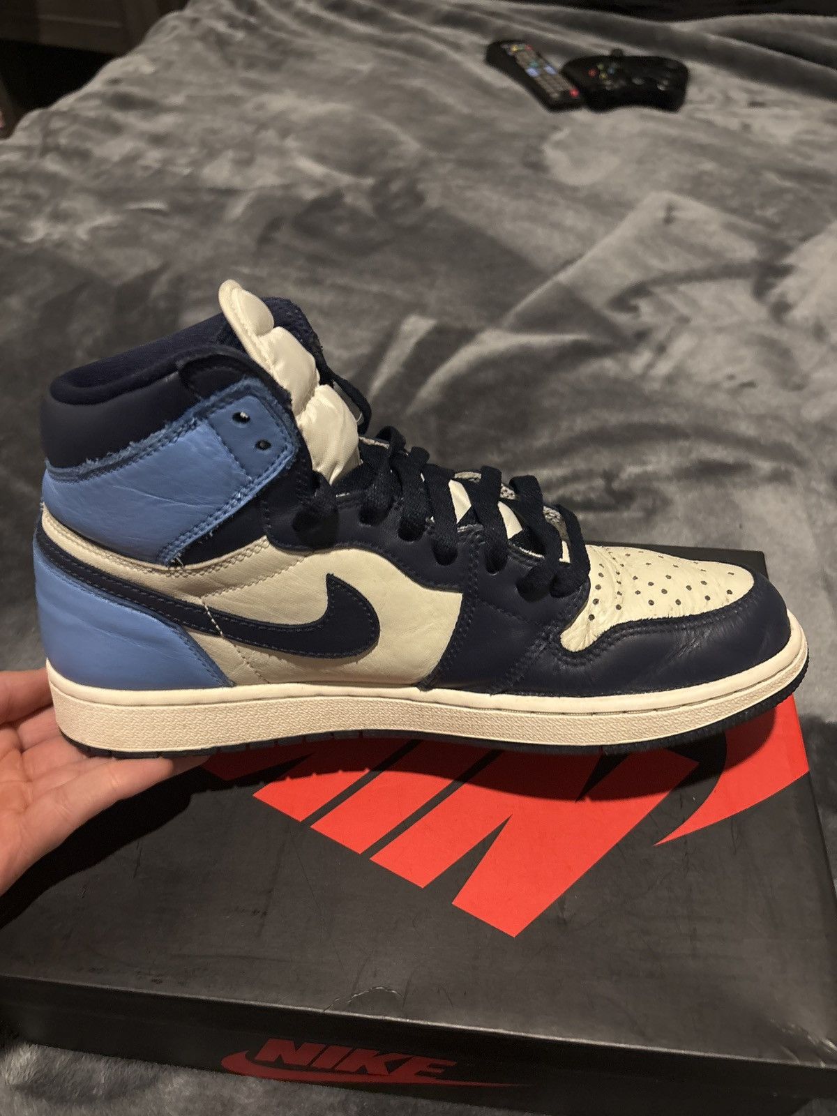 Jordan Brand Air Jordan 1 Retro High OG Obsidian Size 9.5 Size US 9.5 / EU 42-43 - 5 Thumbnail