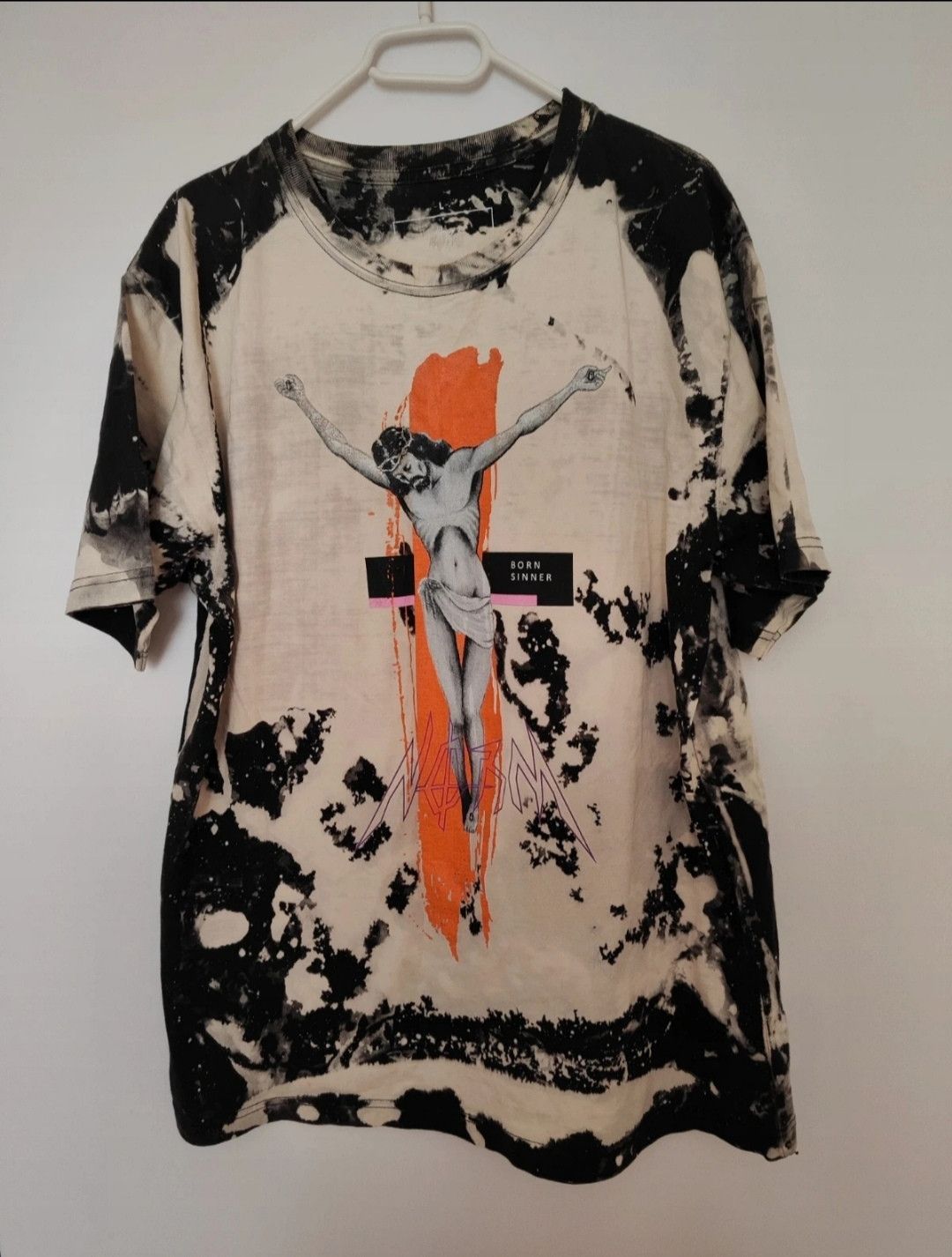 Band Tees × Japanese Brand Rare “Born Sinner” Bleach Washed Graphic Tee (Jesus Design) Size US L / EU 52-54 / 3 - 1 Thumbnail
