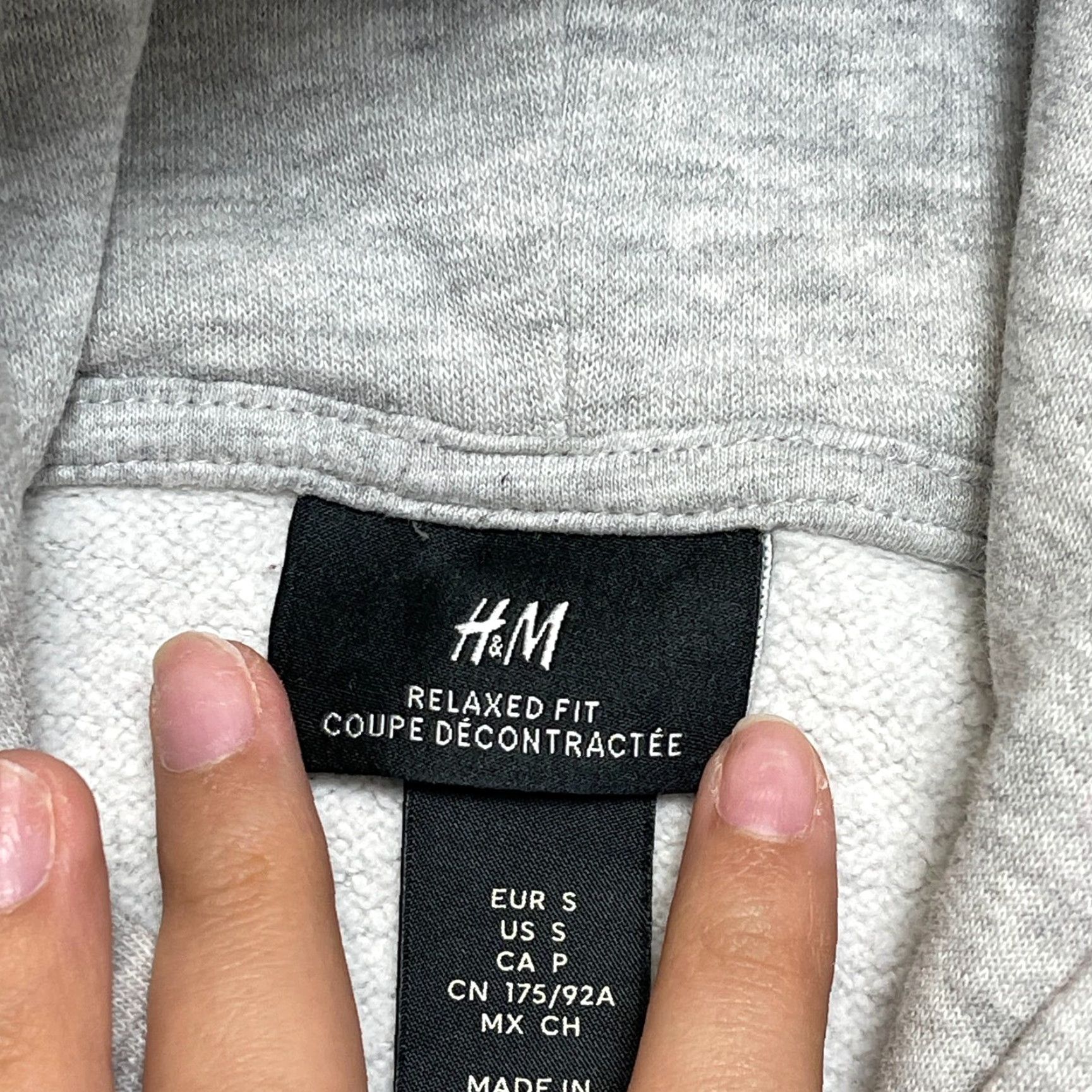 H&M H&M Hoodie Mens Small Gray Oversized Regular Fit Kangaroo Pocket Sweatshirt Size US S / EU 44-46 / 1 - 6 Thumbnail