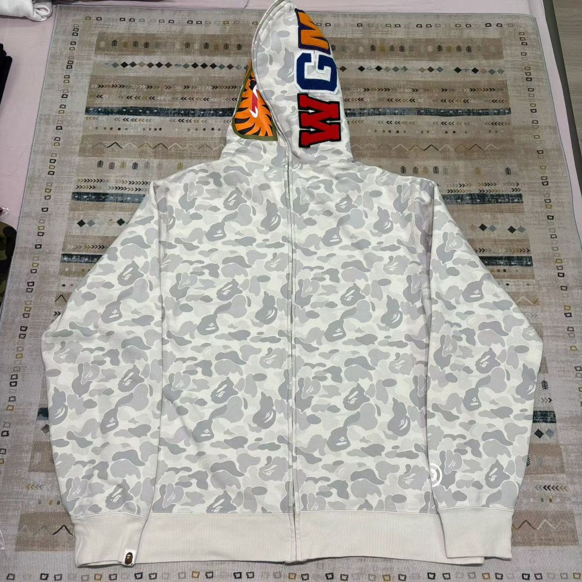 Bape 1ST CAMO SHARK FULL ZIP HOODIE Size US XXL / EU 58 / 5 - 2 Thumbnail