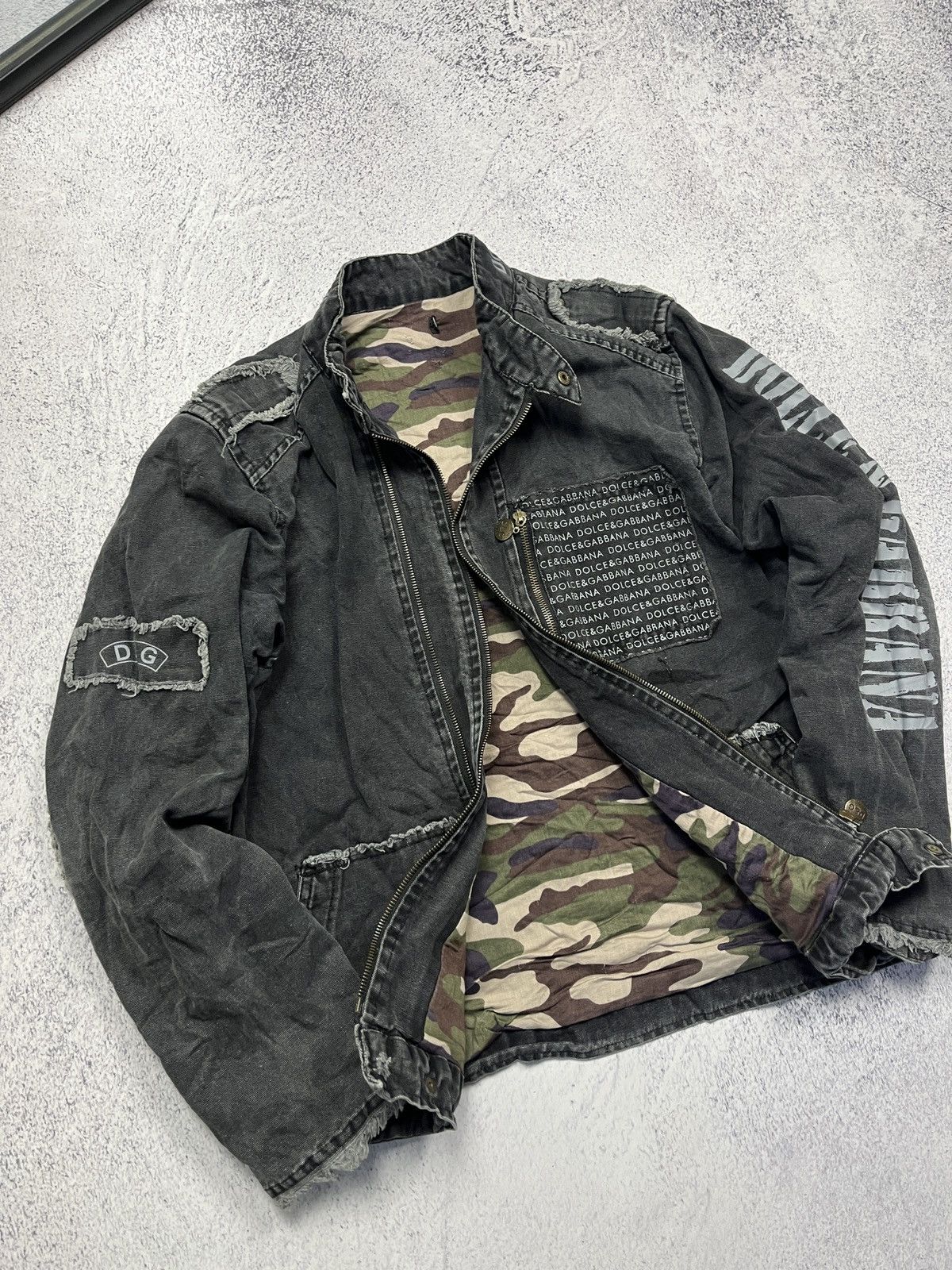 Japanese Brand Vintage Crazy Zip Avantgarde Y2k Distressed Denim Jacket Size US S / EU 44-46 / 1 - 8 Thumbnail
