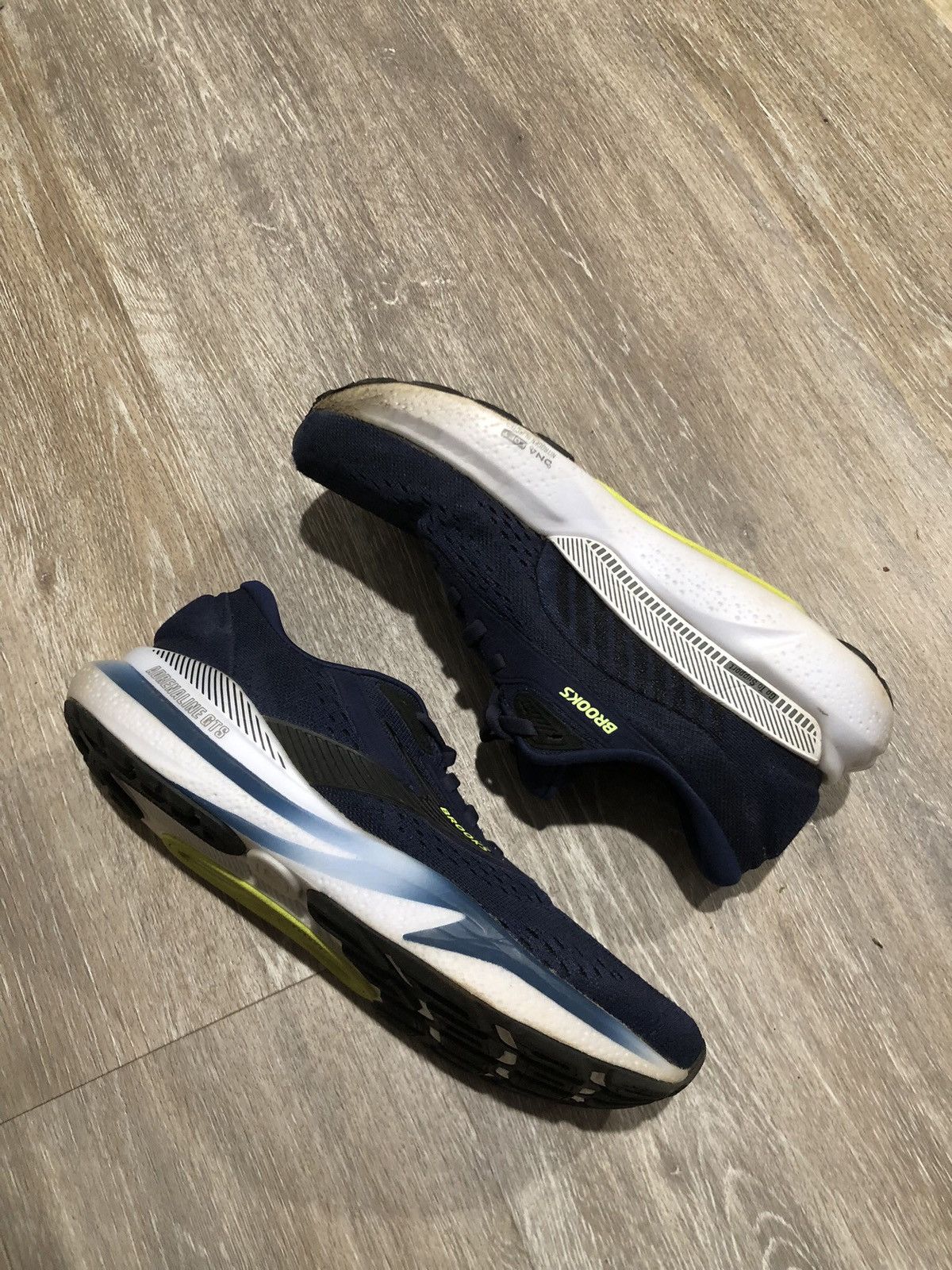 Brooks Brooks Adrenaline GTS 23 Shoes Mens Size 7.5 Navy Running Size US 7.5 / EU 40-41 - 2 Thumbnail