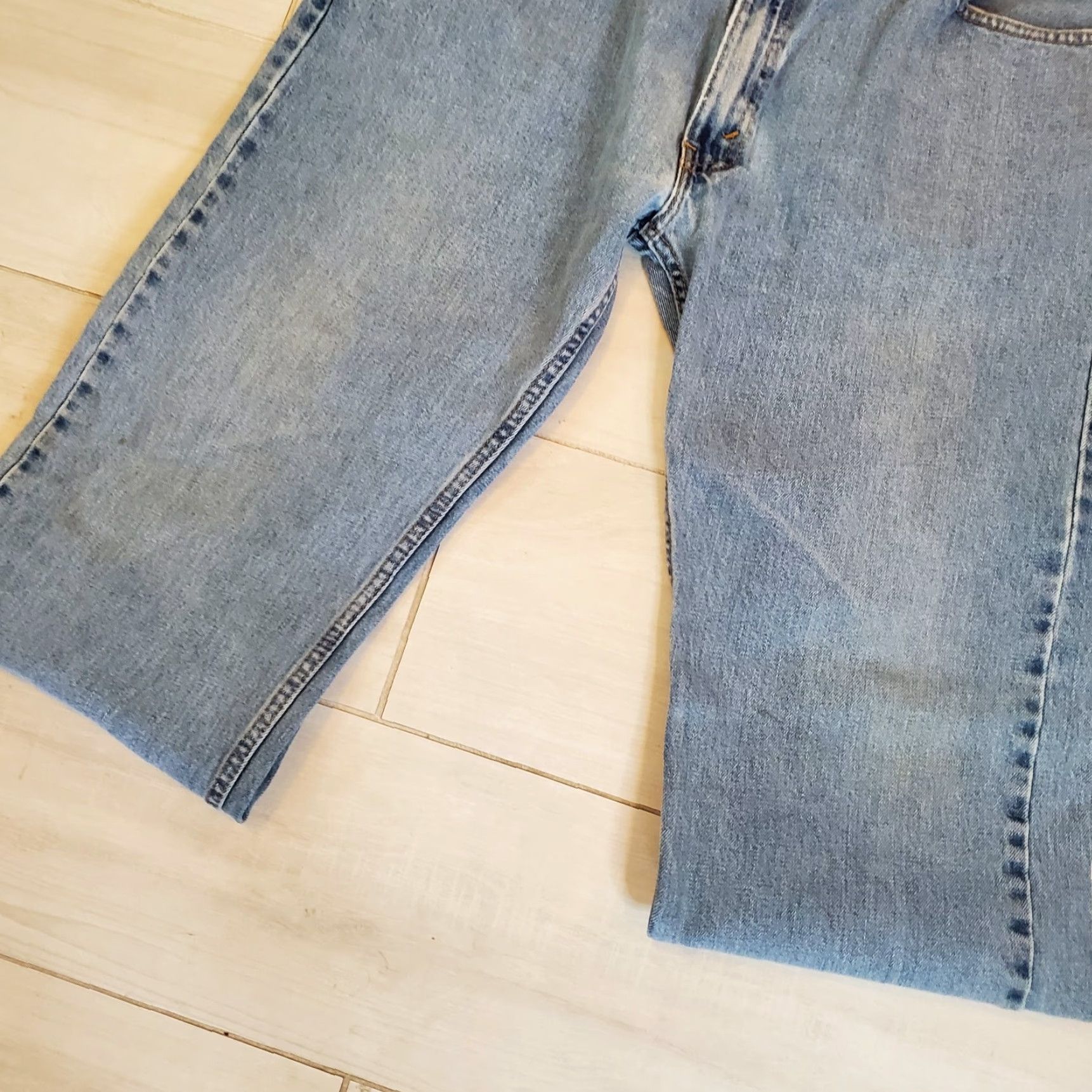 Levi's VINTAGE Levi's 505 Jeans Mens 38x30 Blue Straight Leg Distressed Hole Ripped Denim 5-Pocket Regular Zip Fly Belt Loops Men Jeans Size US 38 / EU 54 - 6 Thumbnail