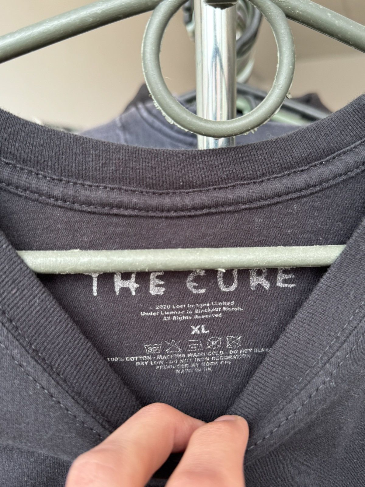 Band Tees Vintage The Cure T-shirt Size US XL / EU 56 / 4 - 3 Thumbnail