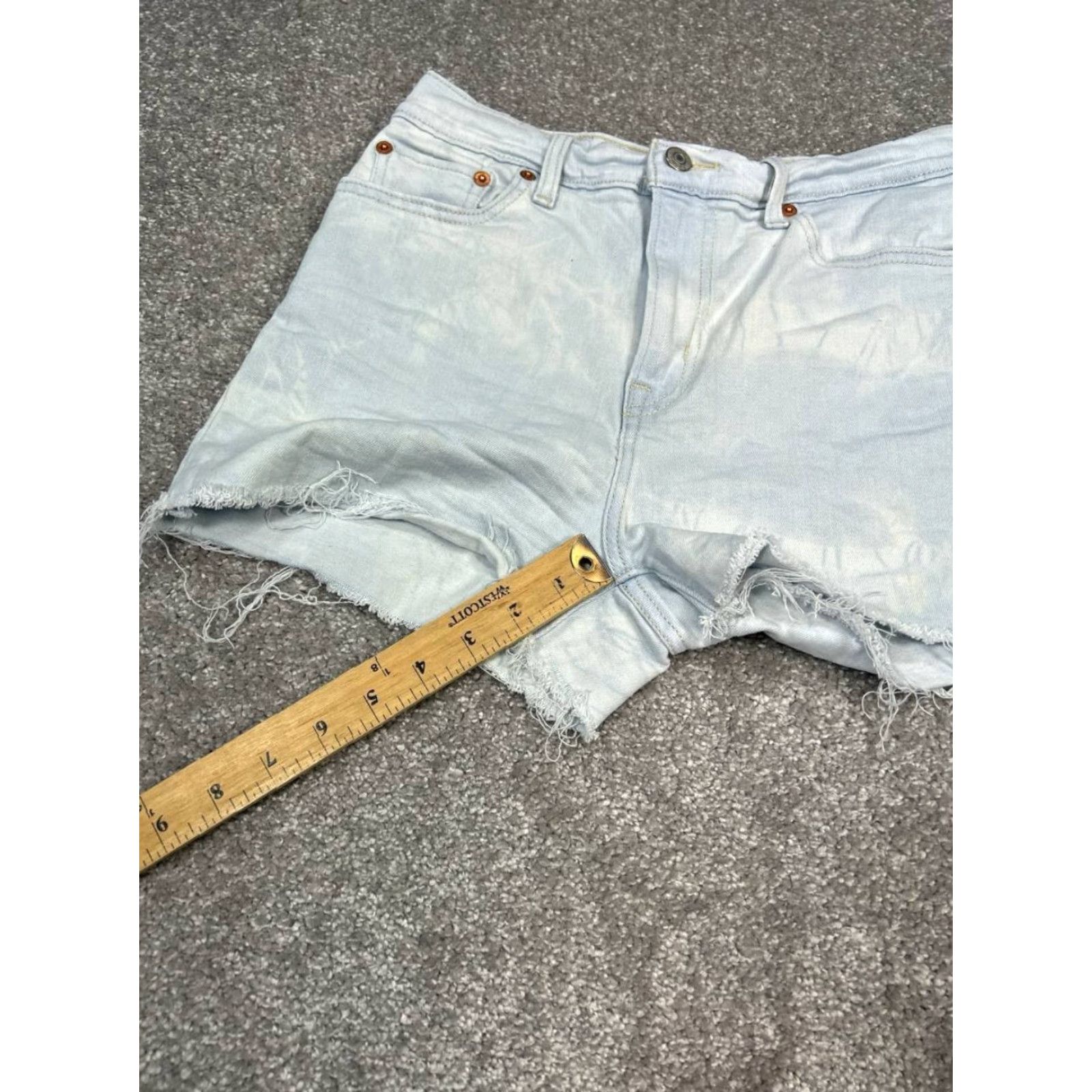 Levi's Levis Blue Denim High Rise Shorts Womens 27 Cut-Off 2in Inseam Stretch Cotton Polyester Spandex Frayed Hem Classic Modern 5-Pocket Womens Levi's Size 27" / US 4 / IT 40 - 3 Thumbnail