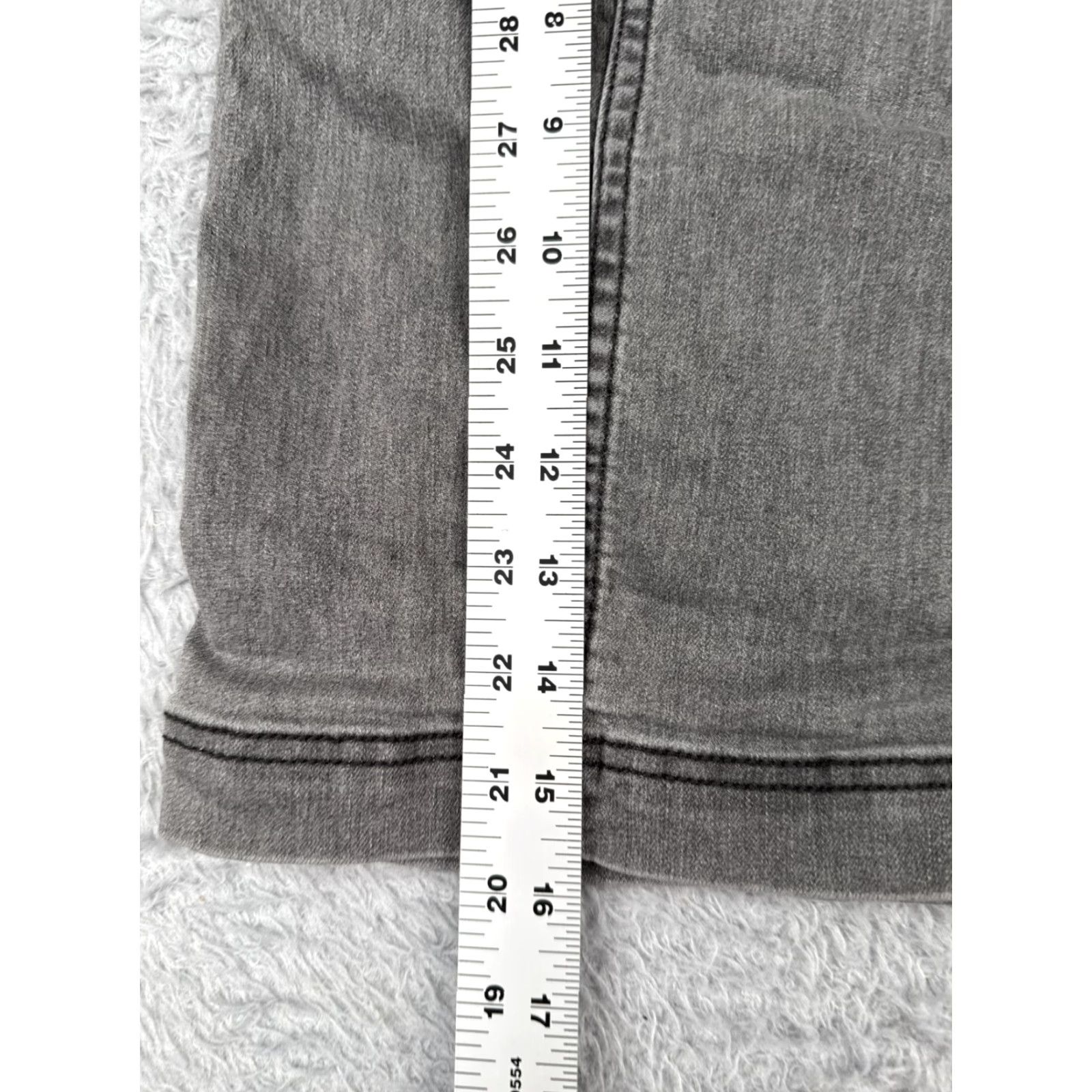 Free People VINTAGE Free People Denim Skirt Womens 12 Gray Mini Casual Dressy Party Spring Summer Size 34" / US 12 / IT 48 - 7 Thumbnail