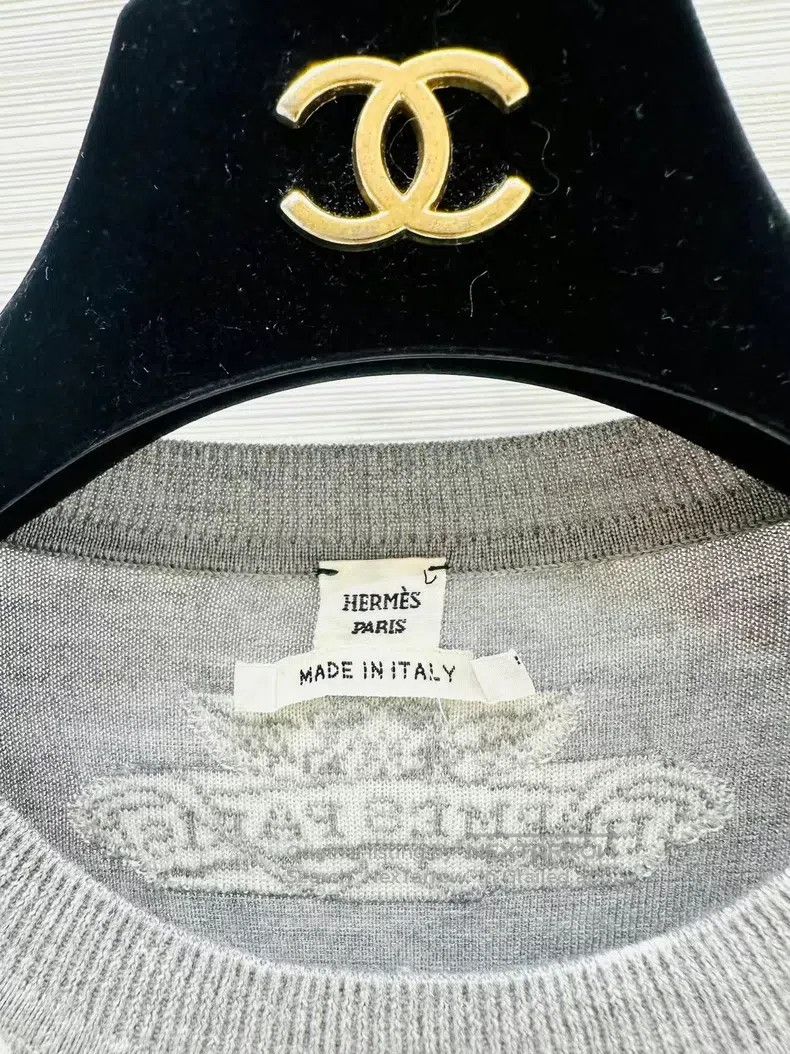 Hermes Hermes Gray Silk Cashmere Knit Short Sleeve Top Size XXS / US 00 / IT 34 - 3 Thumbnail