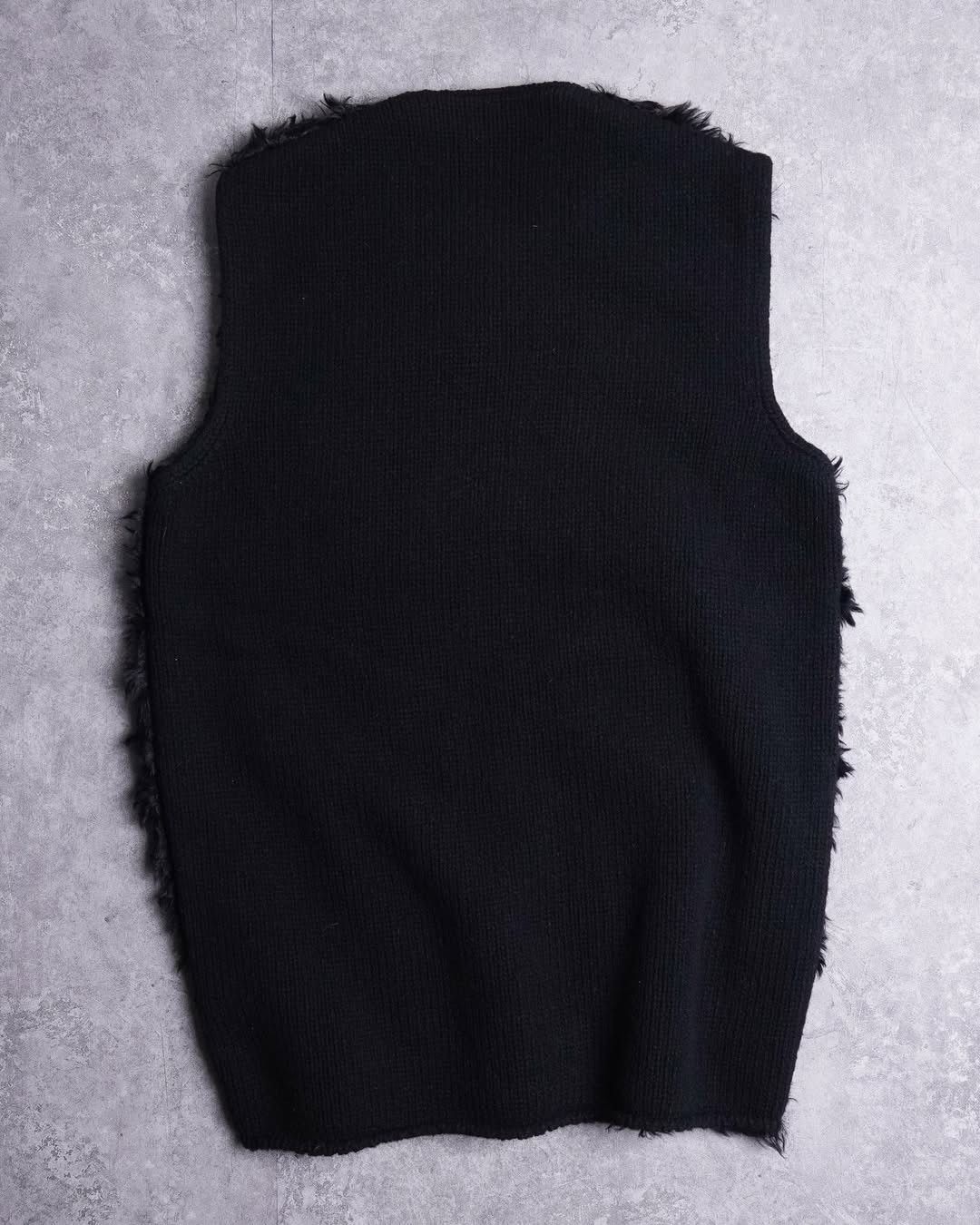 Prada FW07 Black Mohair Fur Vest Size US M / EU 48-50 / 2 - 3 Thumbnail