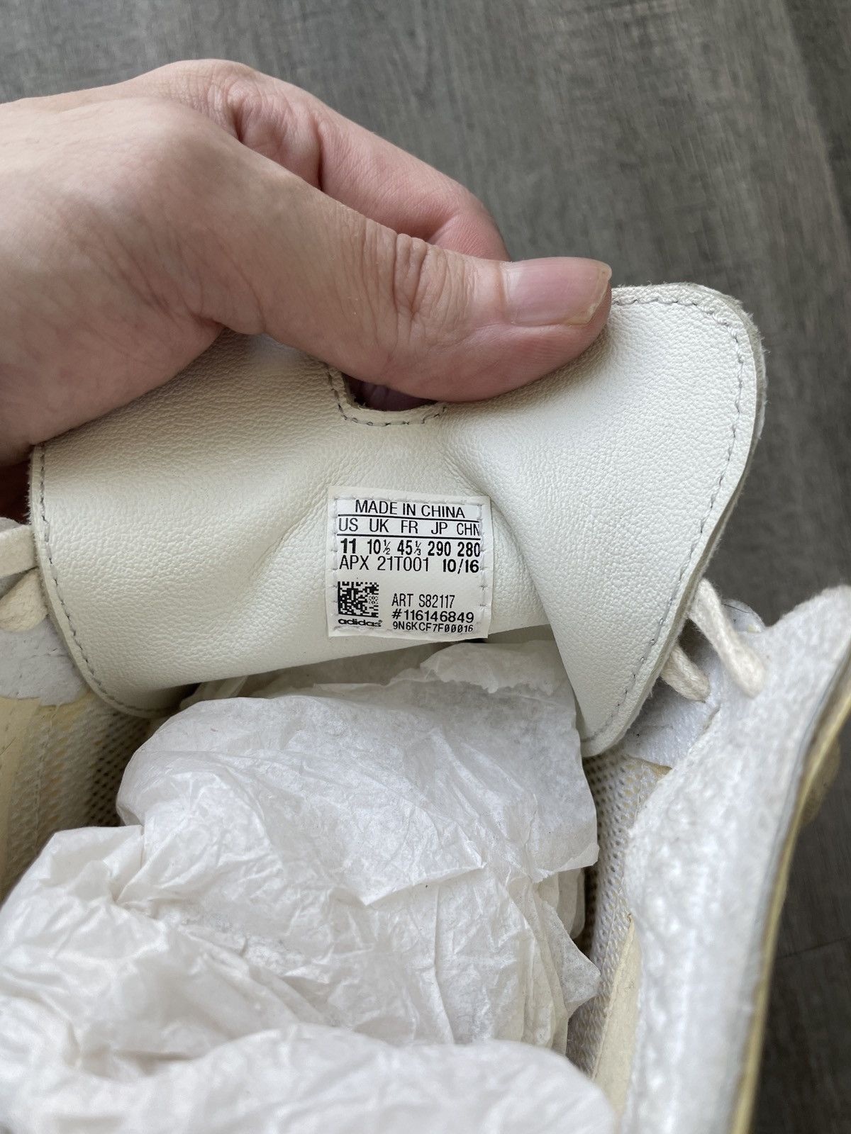 Yohji Yamamoto Y-3 Yohji Run Men’s Sneakers Size US 11 / EU 44 - 6 Thumbnail