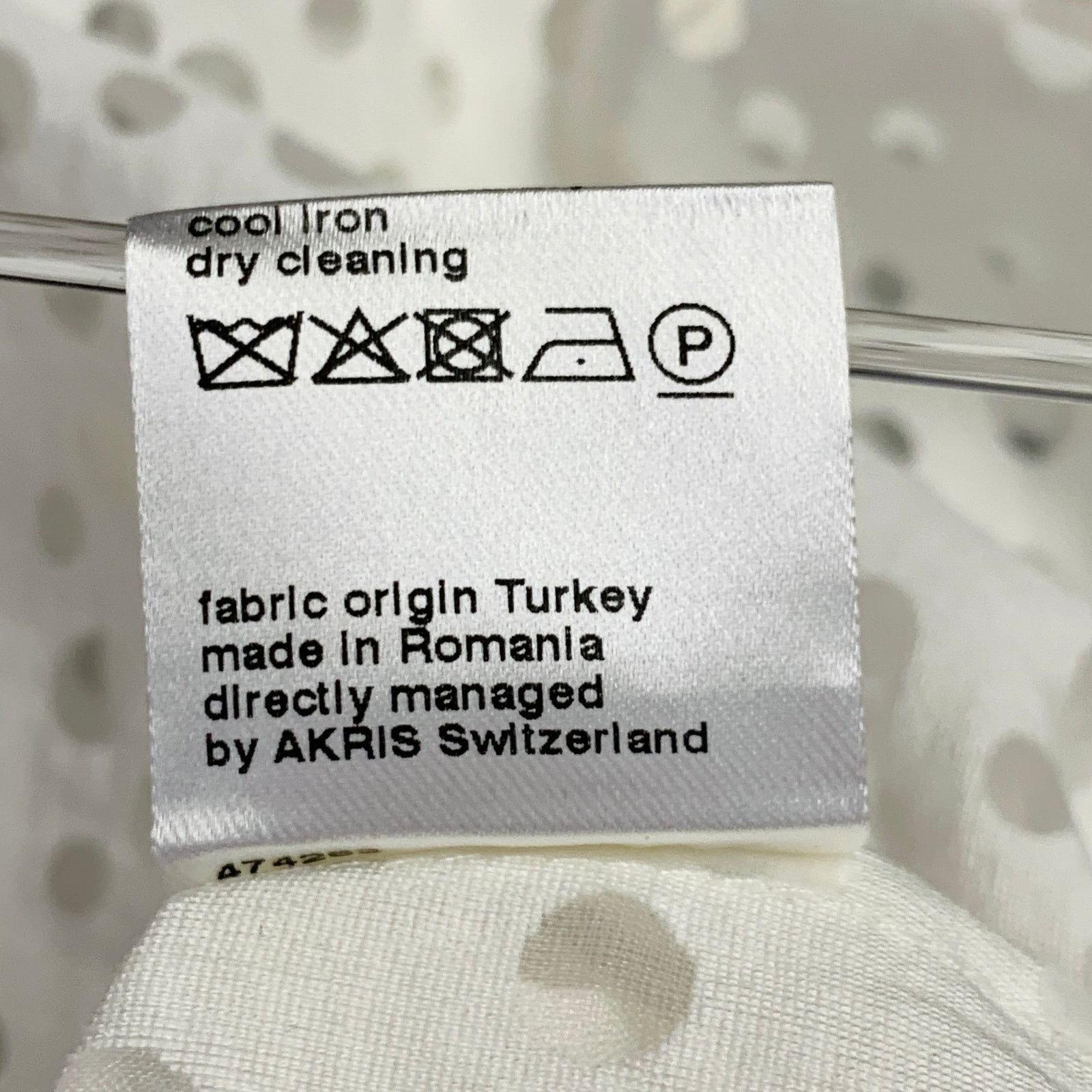 Akris 6 White Viscose Blend Dots Short Sleeve Crew Neck Casual Top Size M / US 6-8 / IT 42-44 - 9 Thumbnail