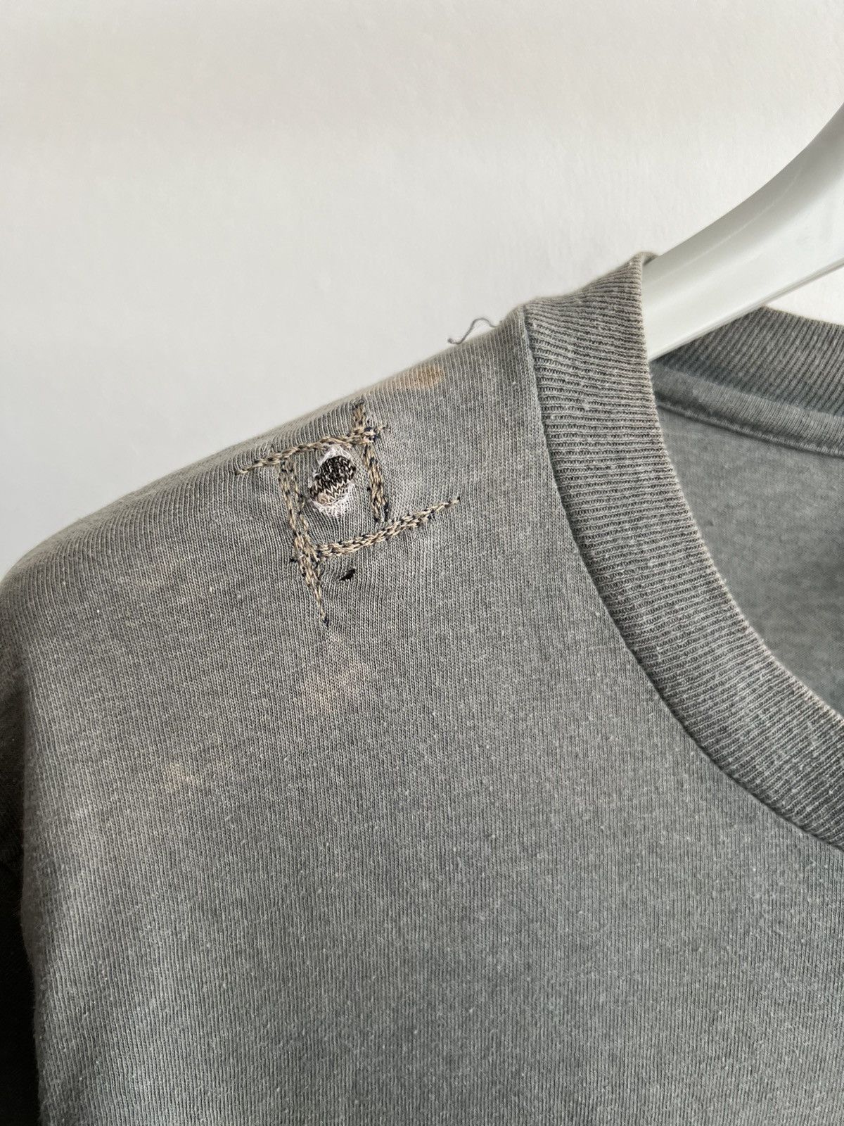 Vintage PAPER THIN Thrashed 80s Hanes Distressed Grunge Size US M / EU 48-50 / 2 - 3 Thumbnail