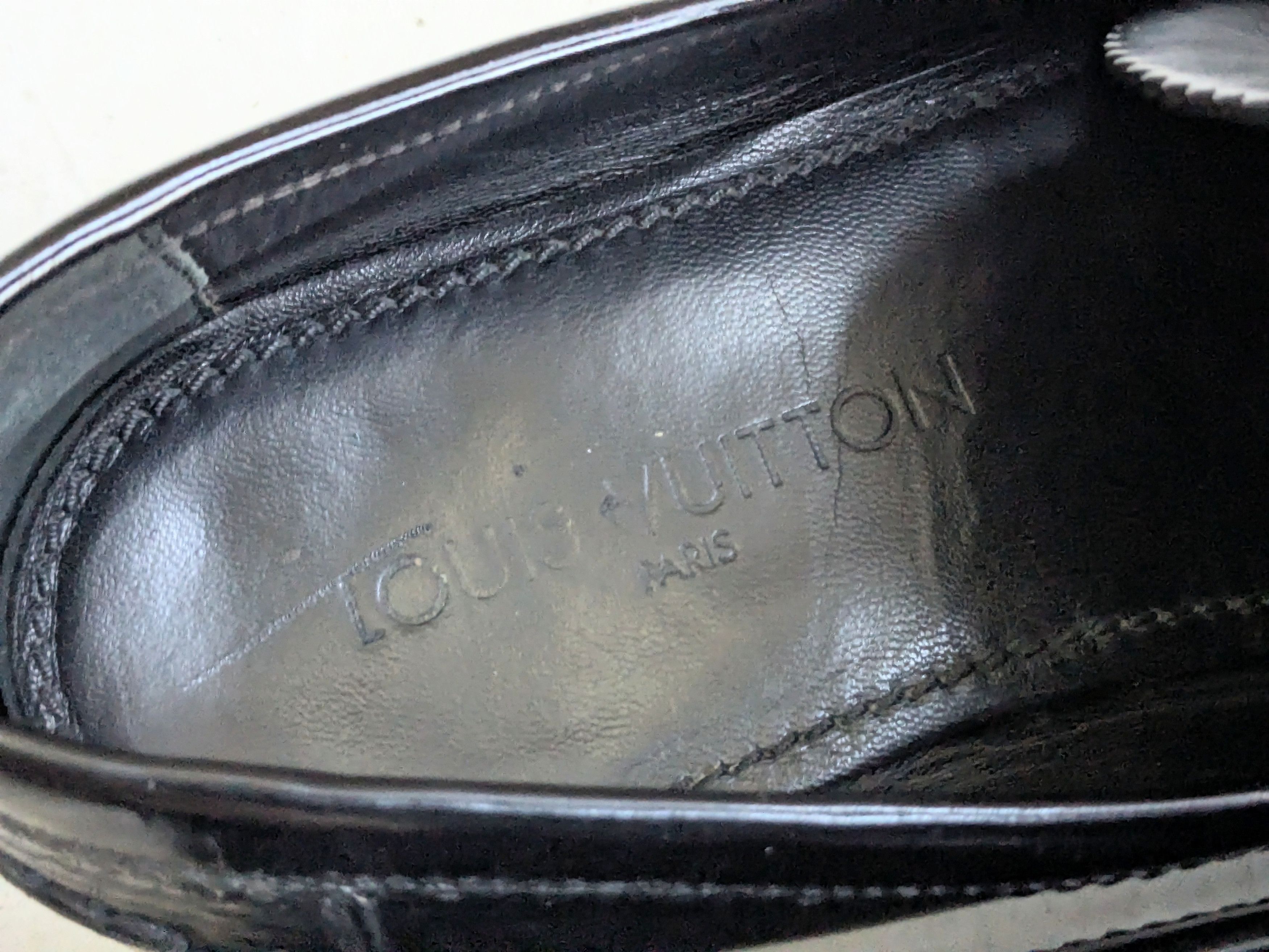 Louis Vuitton Louis Vuitton Driving Black 10 Leather LV Buckle Size US 10 / EU 43 - 12 Thumbnail