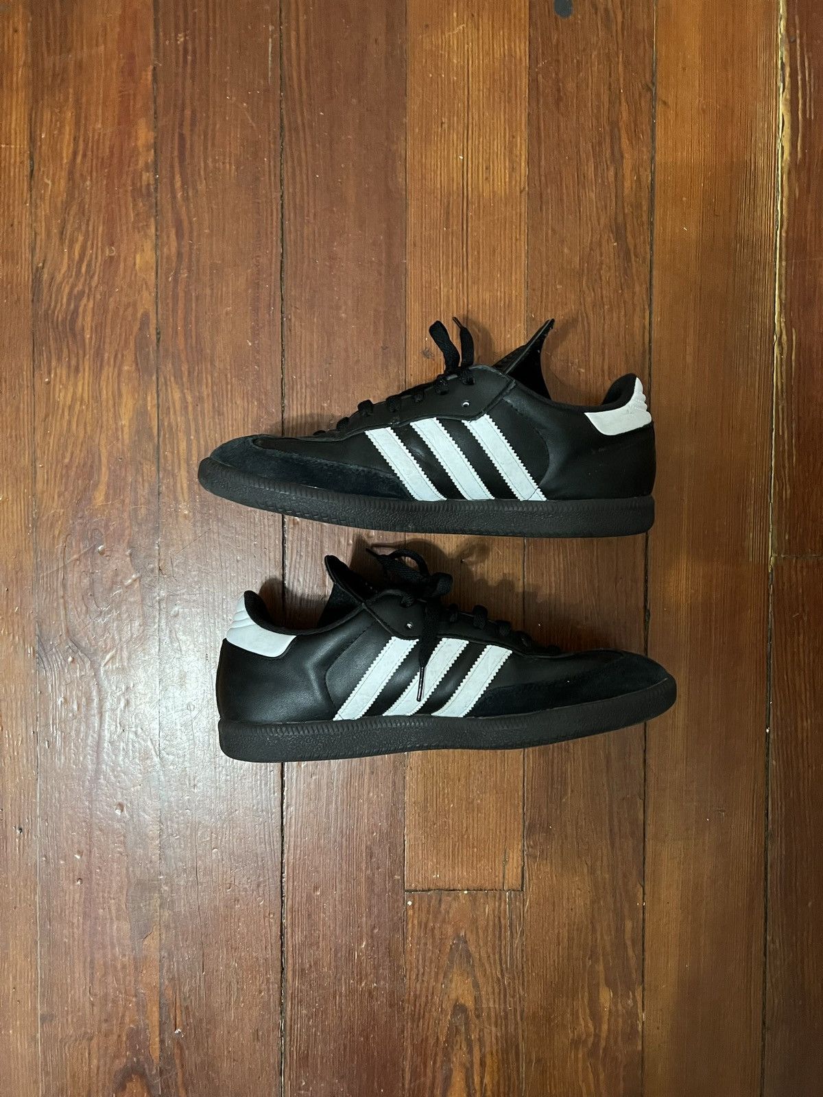 Adidas Adidas Samba Classic Size US 8.5 / EU 41-42 - 2 Thumbnail