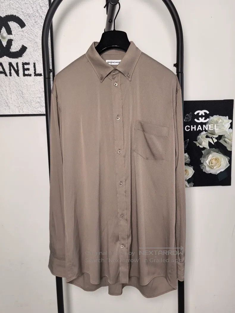 Balenciaga Balenciaga size 34 Letter Logo Shirt Size S / US 4 / IT 40 - 2 Thumbnail