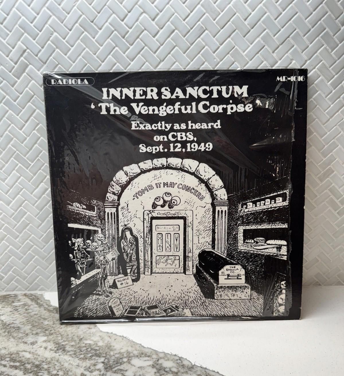 Designer Radiola 1972 Limited Pressing /1000 Inner Sanctum The Size ONE SIZE - 1 Thumbnail
