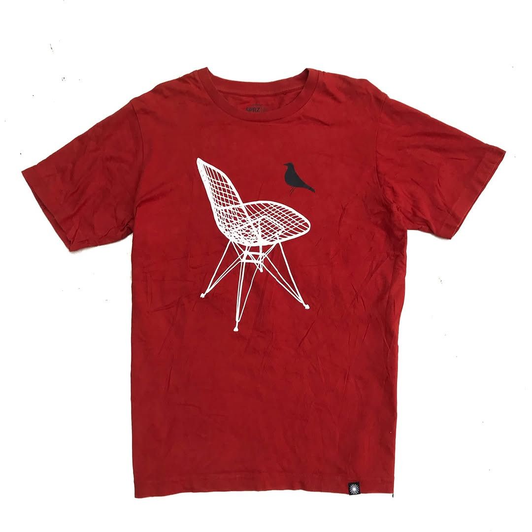 Uniqlo Eames office Chair on Tee Tshirt by Uniqlo Orange spaceage Size US M / EU 48-50 / 2 - 7 Thumbnail