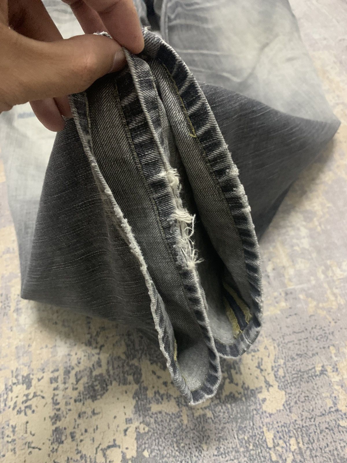 If Six Was Nine Vintage Edwin Japan Light Wash Distress Baggy Jeans Size US 36 / EU 52 - 8 Thumbnail