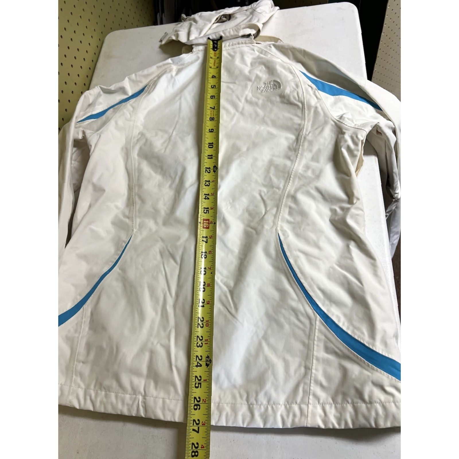 The North Face The North Face Womens Jacket Hyvent Medium White Hooded Ski Shell Vents Full Zip Size M / US 6-8 / IT 42-44 - 8 Thumbnail