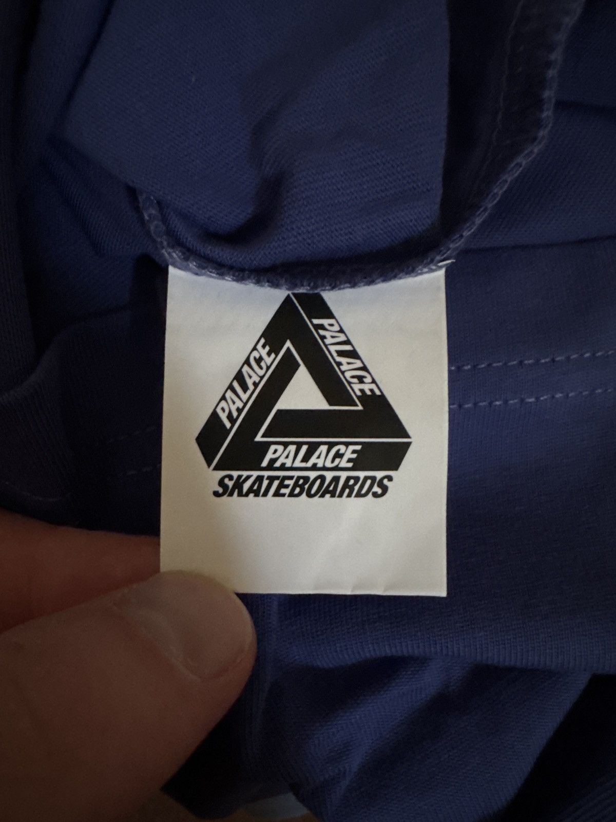 Palace UNDER THE WEATHER T-SHIRT ULTRA SIZE SMALL Size US S / EU 44-46 / 1 - 6 Thumbnail