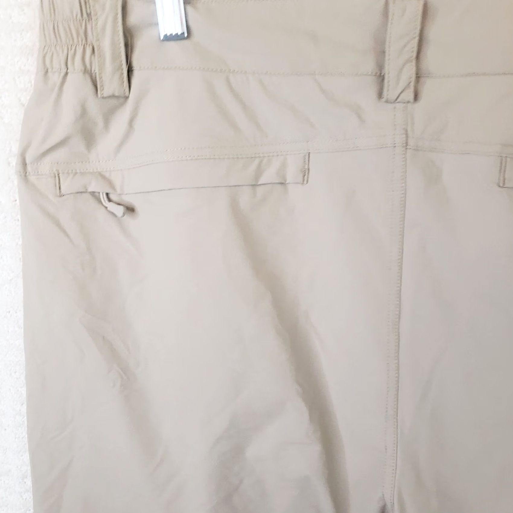 Vintage Freekite Mens Quick Dry Cargo Shorts Lightweight Beige Hiking 38X10 NWOT Size US 38 / EU 54 - 7 Thumbnail