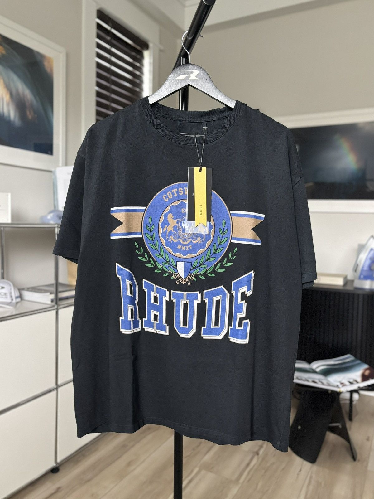 Rhude RHUDE | UNIVERSITY COTSWORLD GRAPHIC LOGO TEE Size US M / EU 48-50 / 2 - 1 Thumbnail