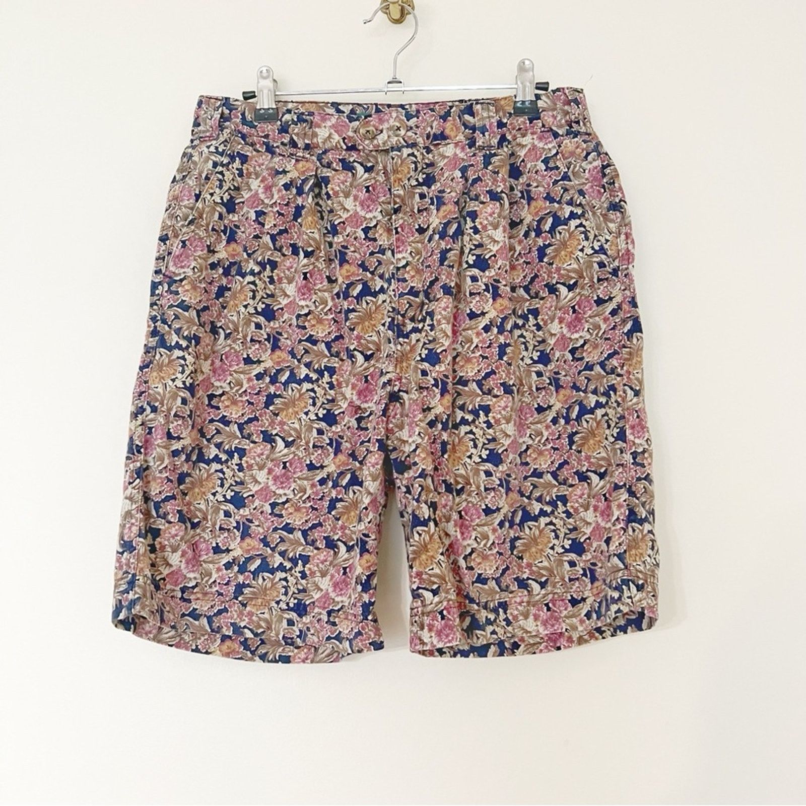 Vintage Vintage 90s Floral Patterned Golf Shorts Size US 32 / EU 48 - 1 Thumbnail