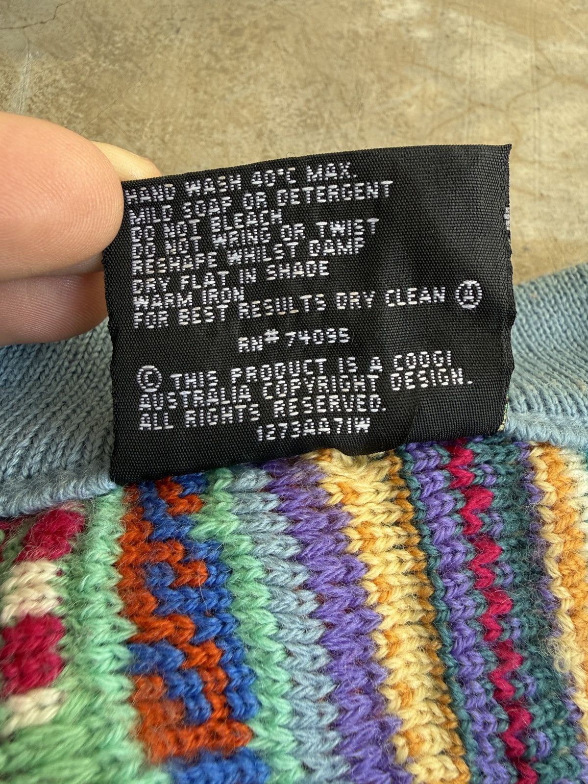 Coogi Coogi Australia 3d knit sweater size tagged S fits L/XL Size US L / EU 52-54 / 3 - 12 Thumbnail