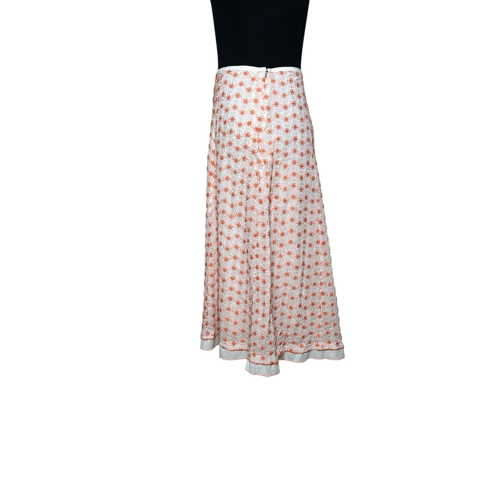 Johnny Was Johnny Was floral embroidered midi skirt size 8 Size 30" / US 8 / IT 44 - 7 Thumbnail