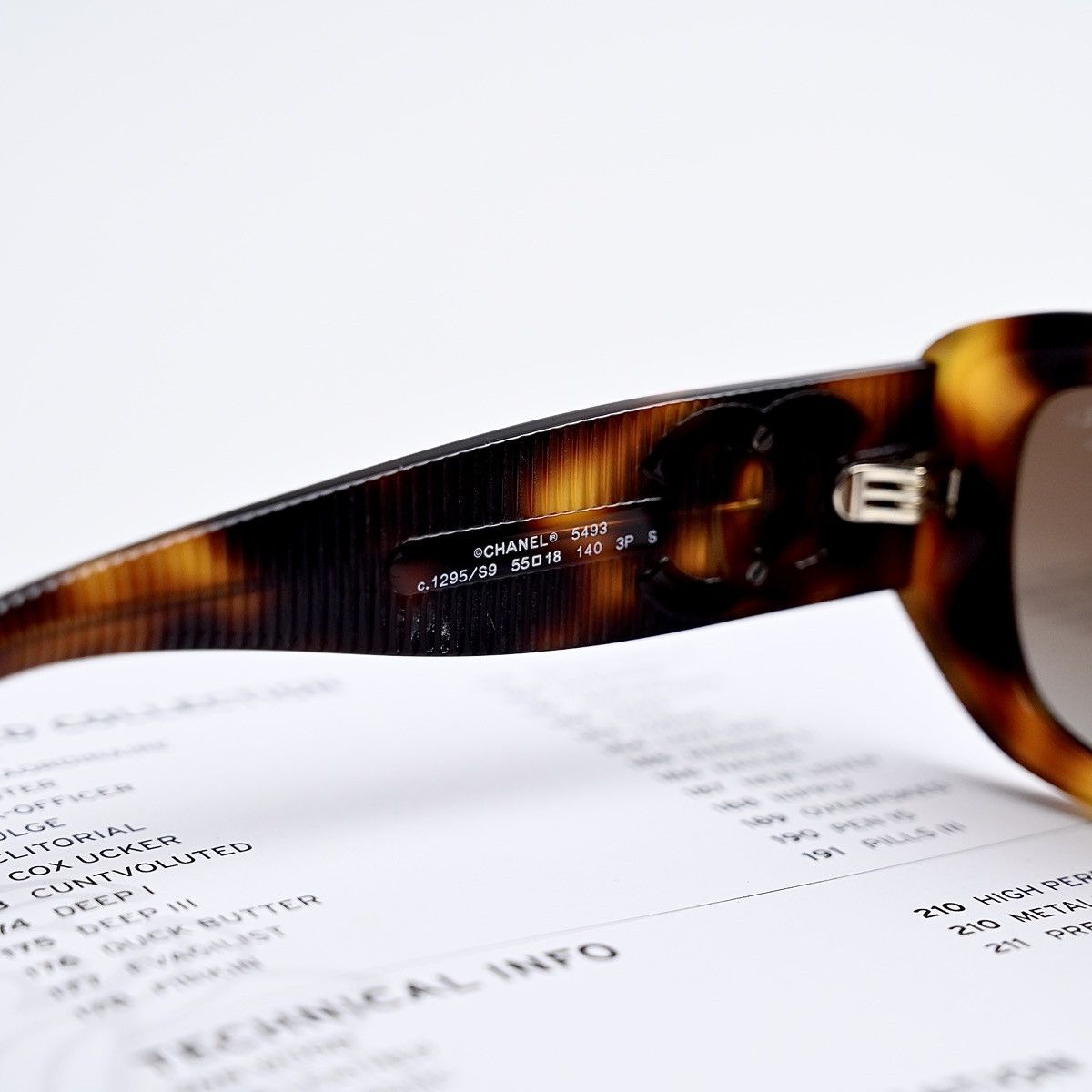 Chanel CHANEL 0CH5493 SUNGLASSES Size ONE SIZE - 4 Thumbnail