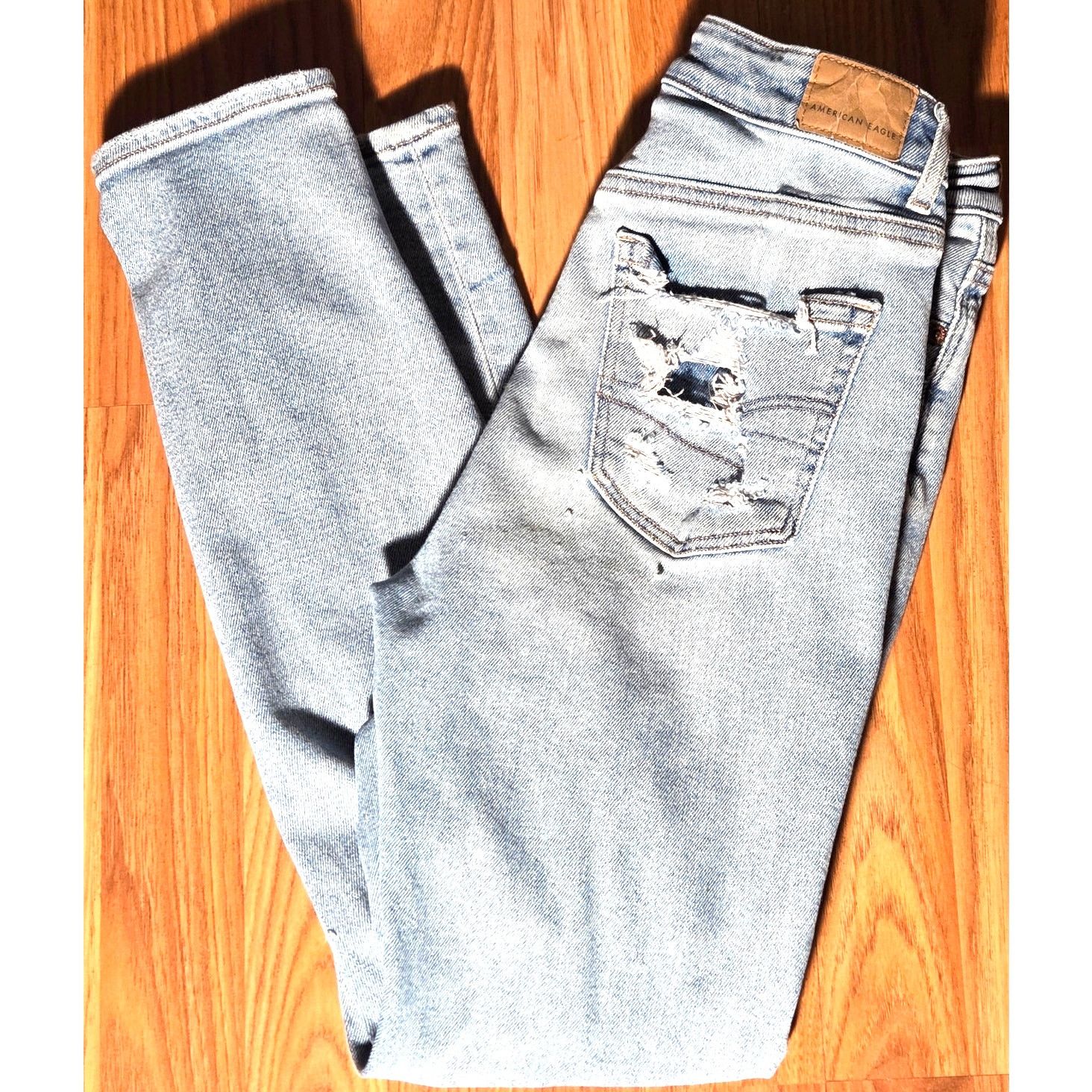 American Eagle Outfitters American Eagle Distressed Jeans - Size 0 Size 25" / US 0 / IT 36 - 3 Thumbnail