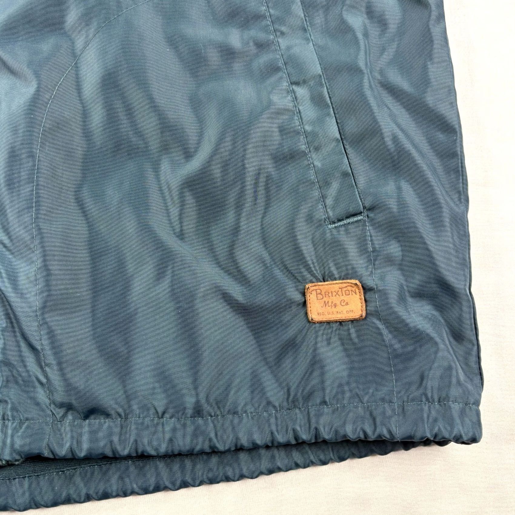 Brixton Brixton Jacket Mens L Blue Full Zip Hooded Windbreaker Bomber Skater Style Regular Fit Size US L / EU 52-54 / 3 - 2 Thumbnail