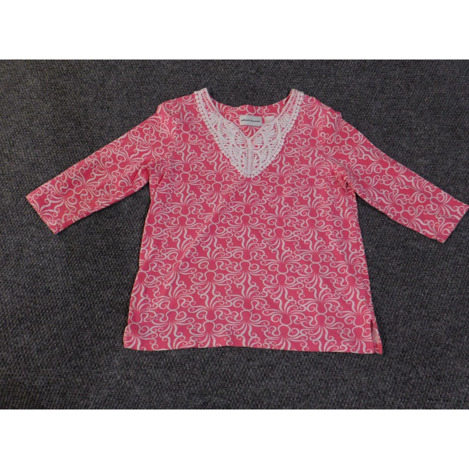 Vintage Alfred Dunner Shirt Womens Small Pink White Lace Trim V Neck 3/4 Sleeve Stretch Size S / US 4 / IT 40 - 3 Thumbnail