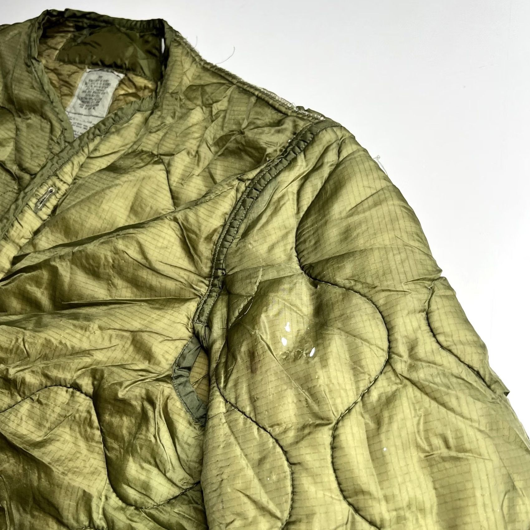 Vintage VINTAGE Royal Maid Assoc Jacket Mens L Military Nylon Liner Cold Weather 80s Size US L / EU 52-54 / 3 - 5 Thumbnail