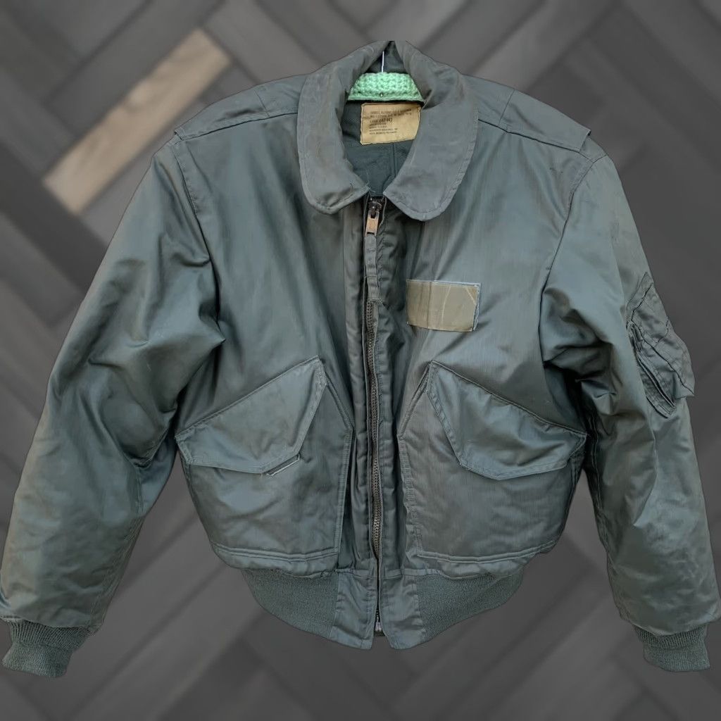 Vintage VINTAGE MIL-J-83388A DTG 05 SEPT 1973 LARGE 42-44 Greenbrier Industries, Inc. JACKET, FLYERS, COLD WEATHER GREEN 1970s Mens L Size US L / EU 52-54 / 3 - 1 Thumbnail