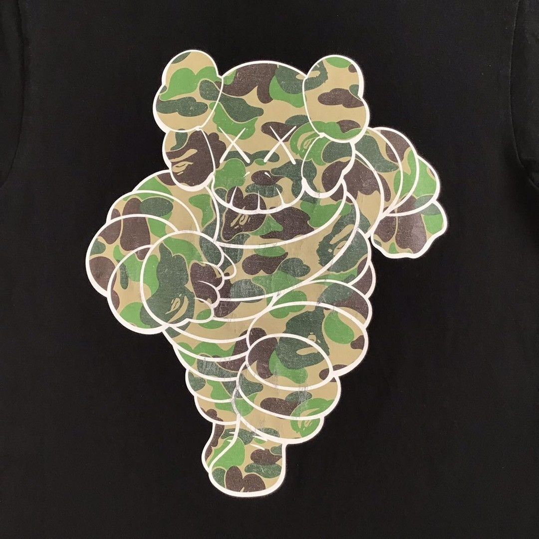 Bape × Kaws × Nigo BAPE × KAWS chum T-shirt ABC camo a bathing ape NIGO Size US M / EU 48-50 / 2 - 2 Thumbnail
