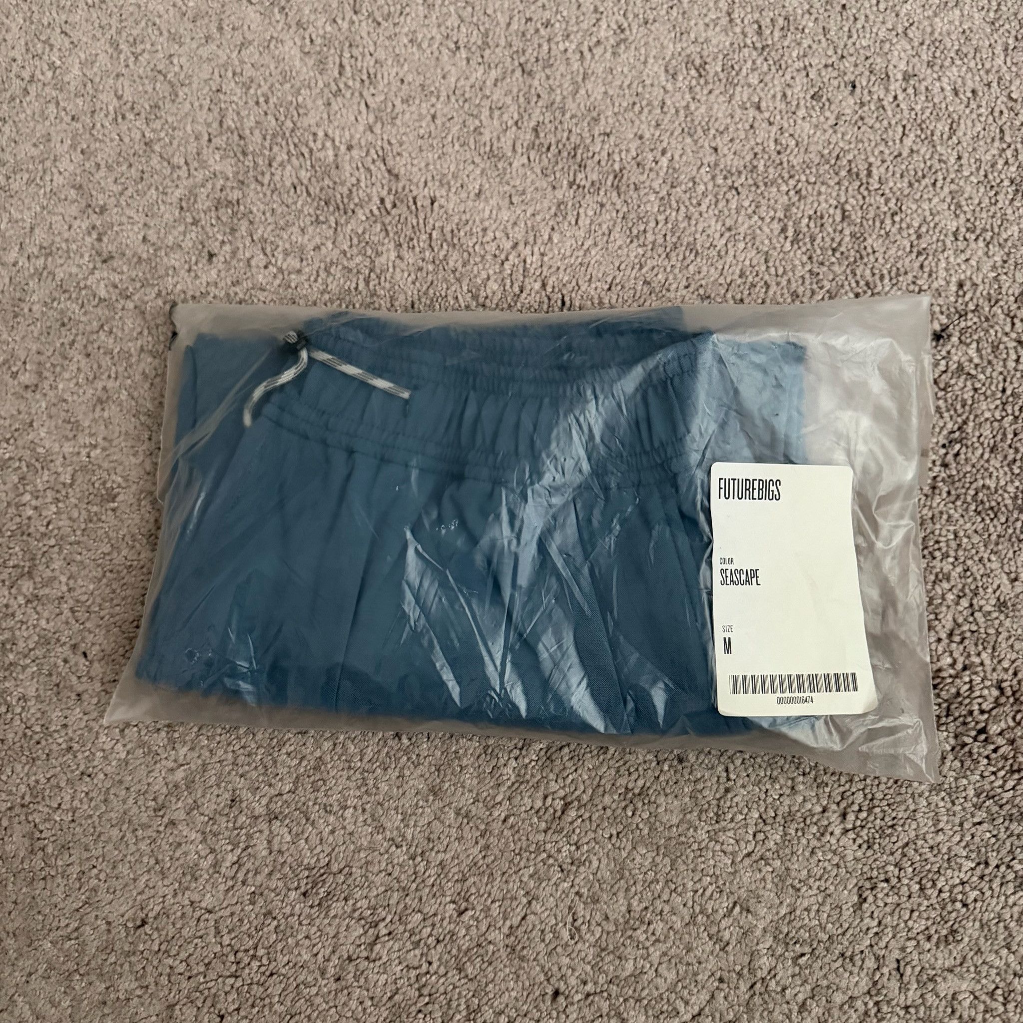 Outlier Futurebigs Drawstring Shorts Seascape NEW Size US 32 / EU 48 - 1 Thumbnail