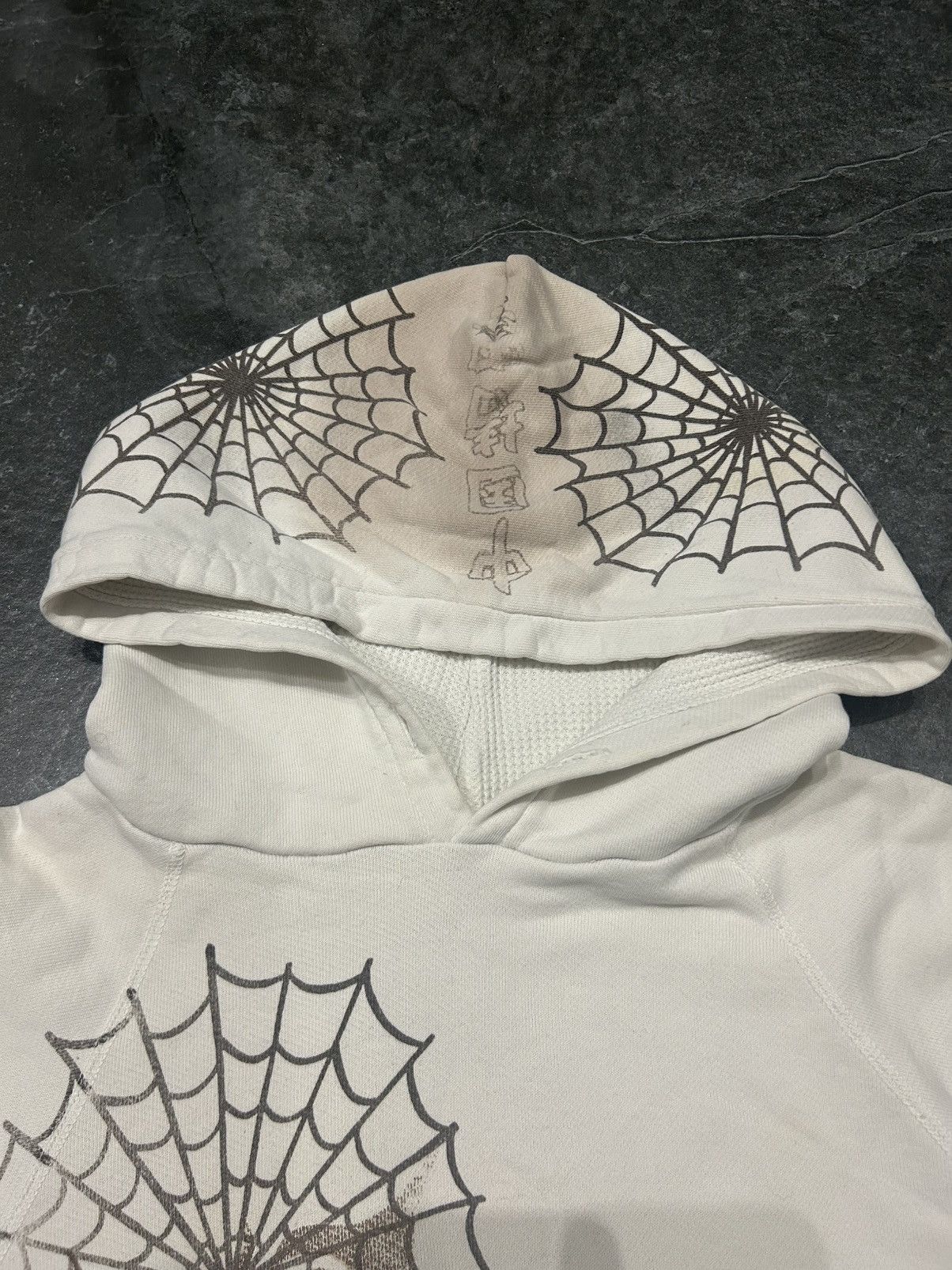The Great China Wall The Great China Wall Ink Spider Webs Rare Hoodie Beige/White Size US M / EU 48-50 / 2 - 2 Thumbnail