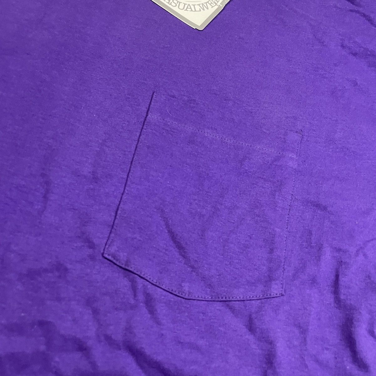 Vintage Vintage Blank Fruit of the Loom Pocket Tee Size US XL / EU 56 / 4 - 2 Thumbnail