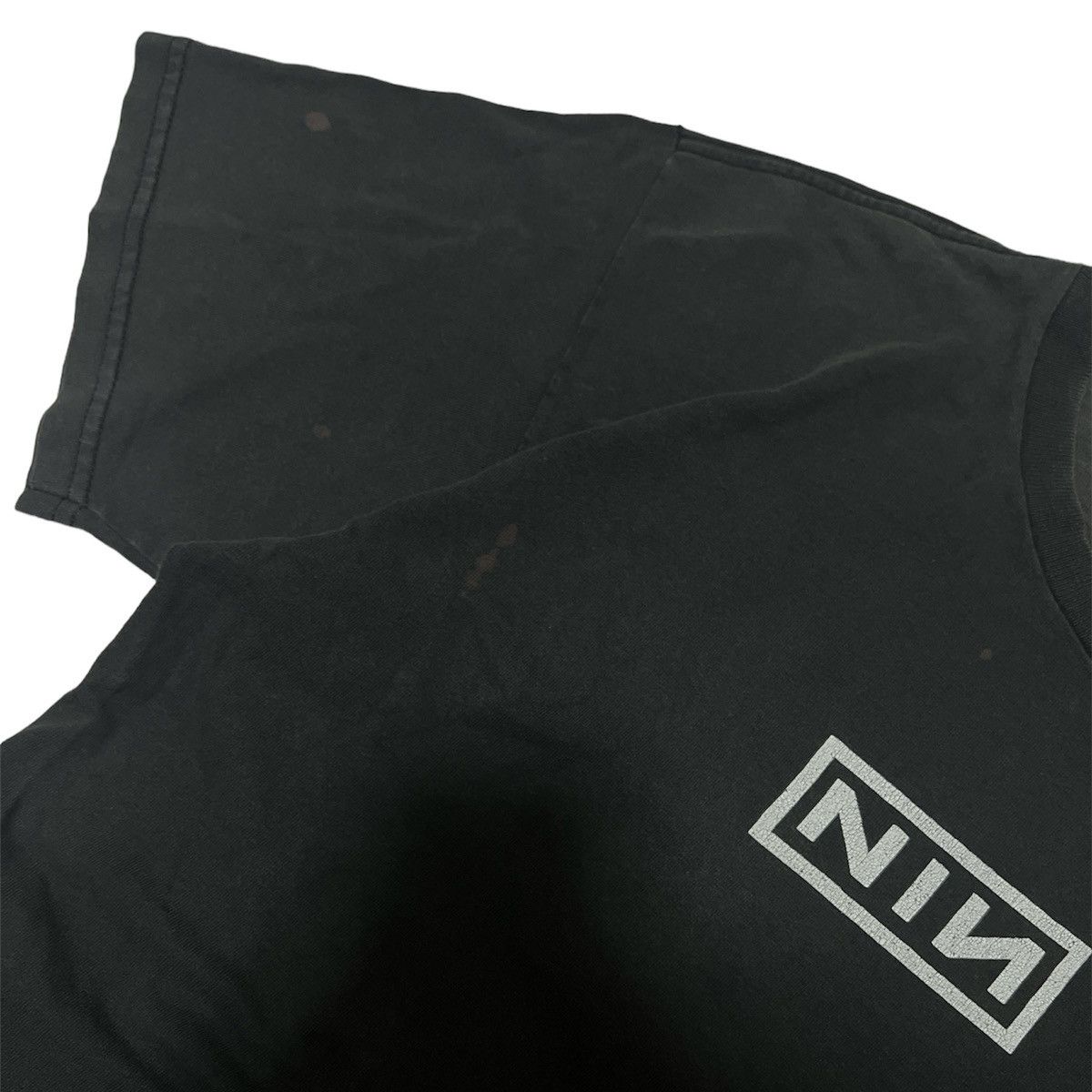 Band Tees Vintage Nine Inch Nails band T shirt Size US L / EU 52-54 / 3 - 5 Thumbnail